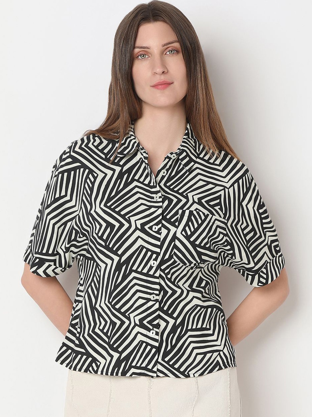 

Vero Moda Women Opaque Printed Casual Shirt, Black