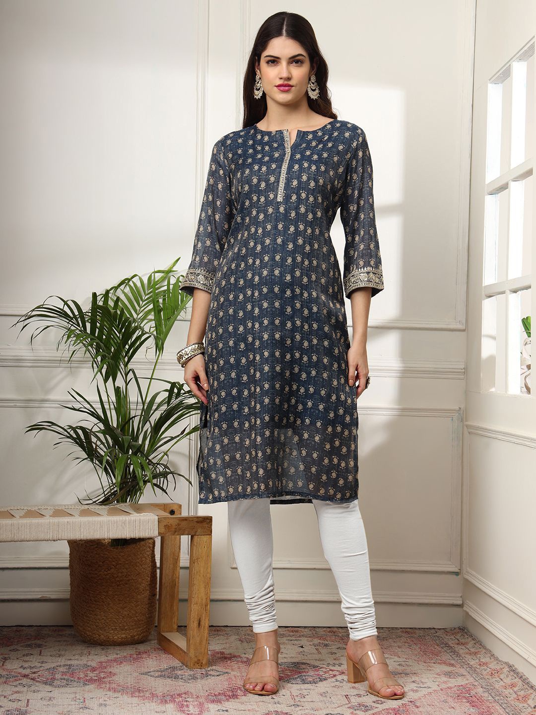 

SUNDARNAARI Ethnic Motifs Printed Thread Work Kurta, Navy blue