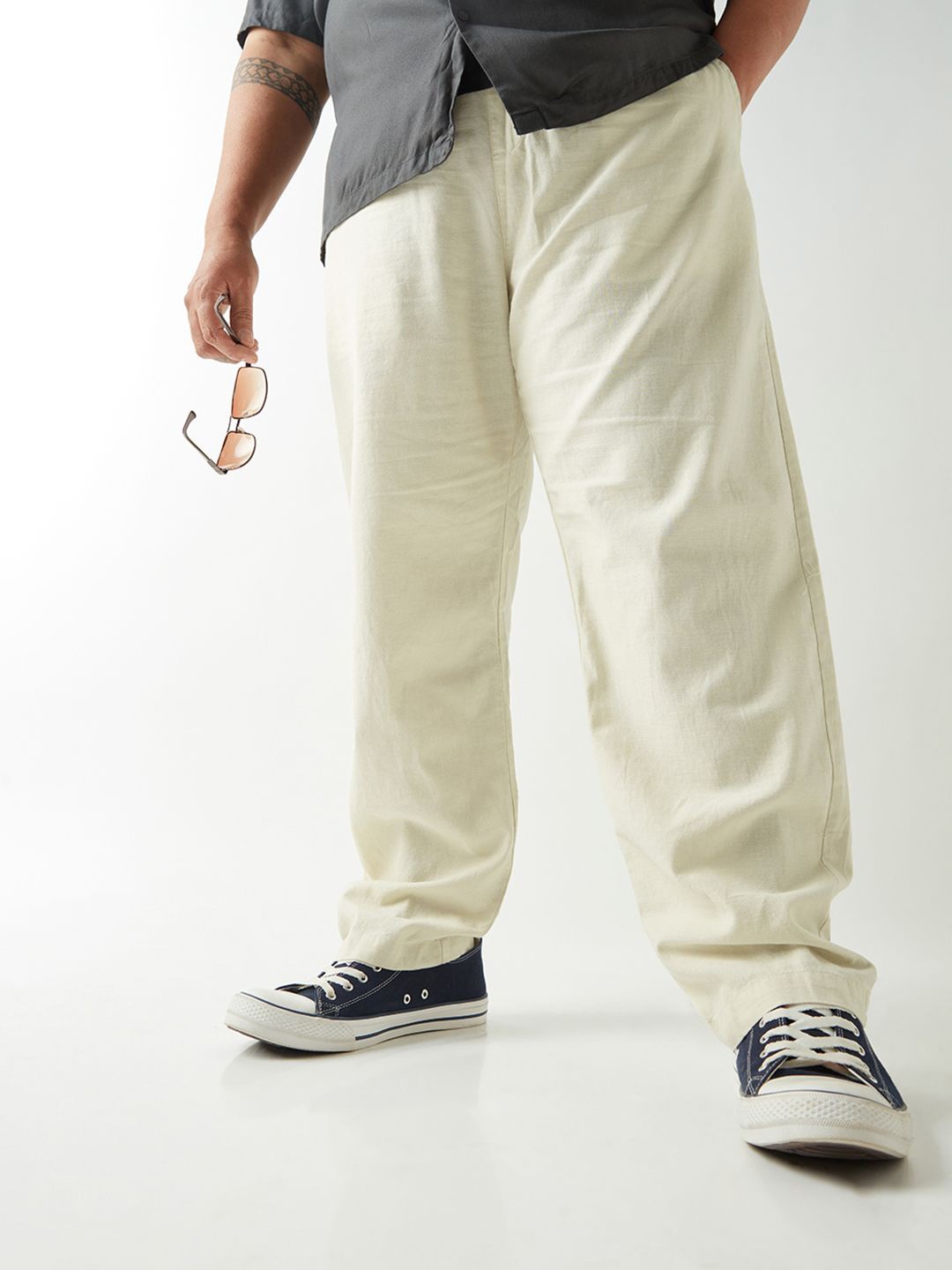 

Bewakoof Men Plus Size Relaxed Straight Fit Cotton Trousers, Beige