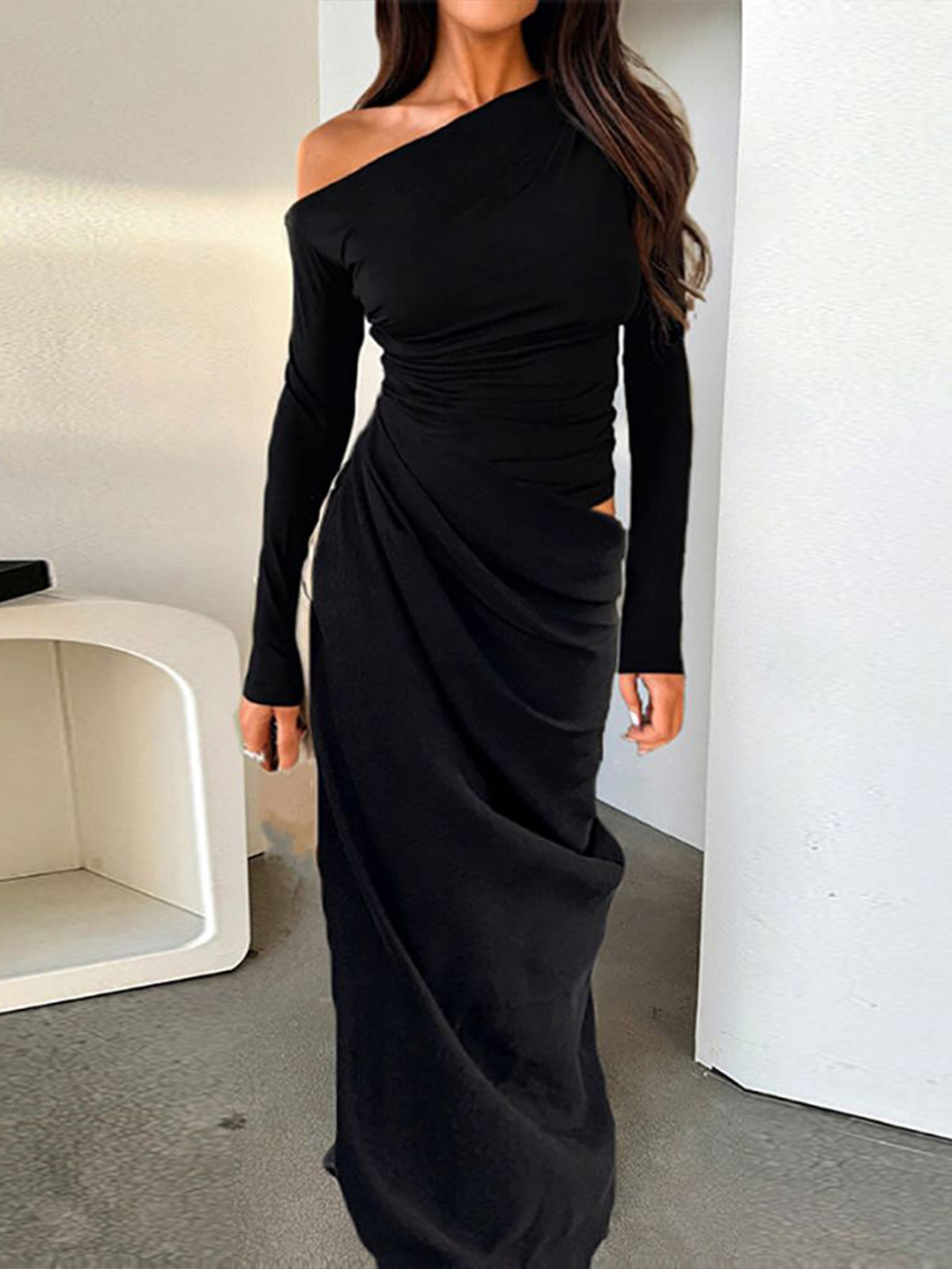 

StyleCast x Revolte Women One Shoulder Bodycon Midi Dress, Black