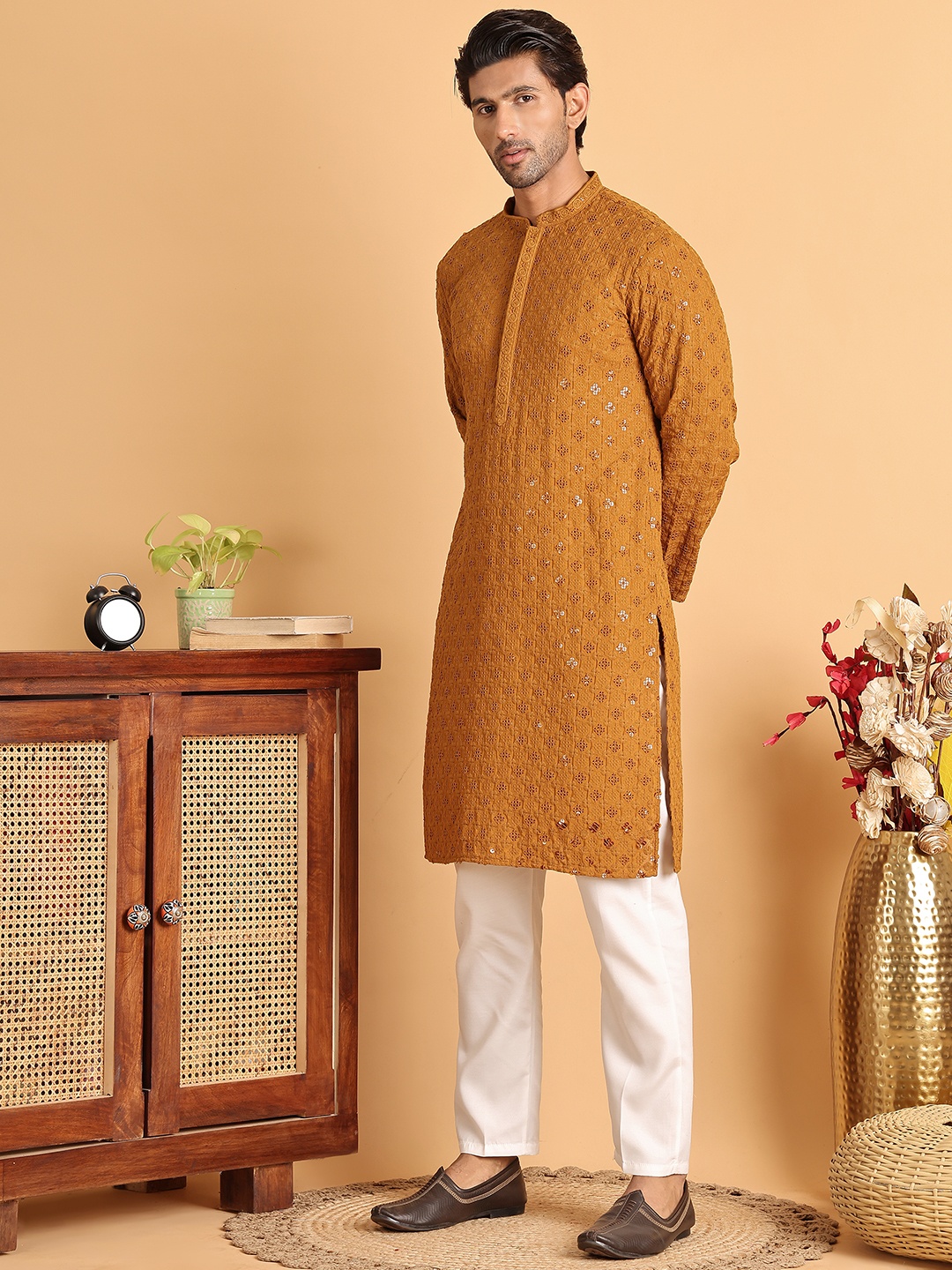 

Jompers Men Floral Embroidered Regular Sequinned Kurta with Pyjamas, Mustard