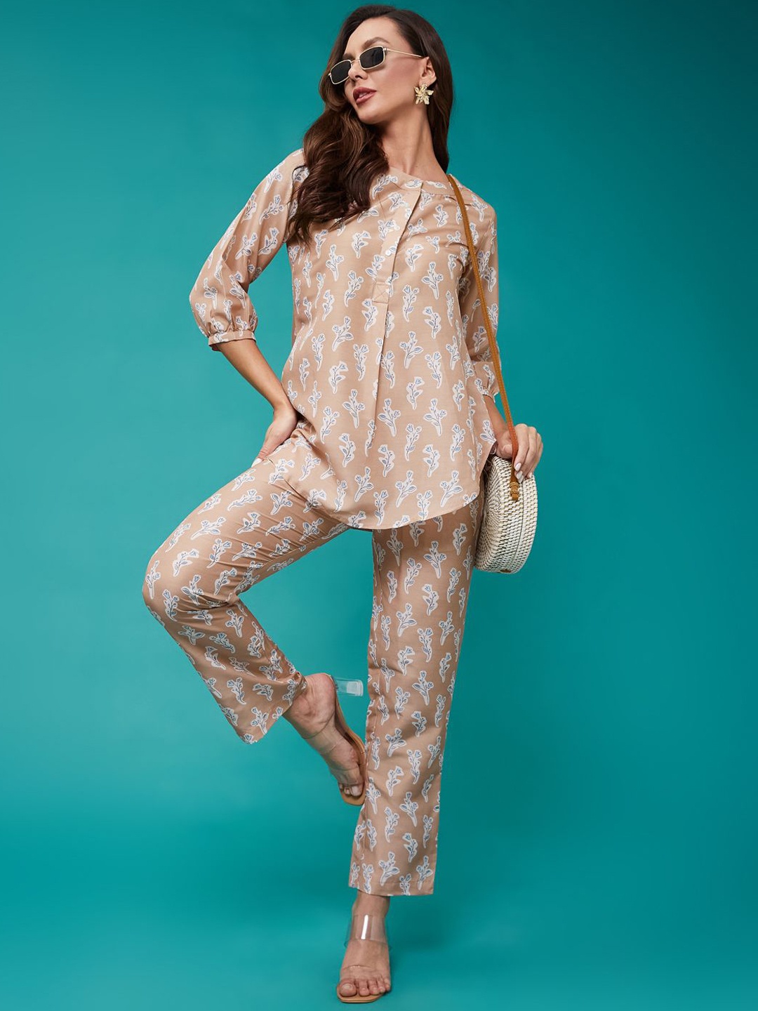 

COLORCART Printed Band Collar Three-Quarter Sleeves Top With Trouser, Peach