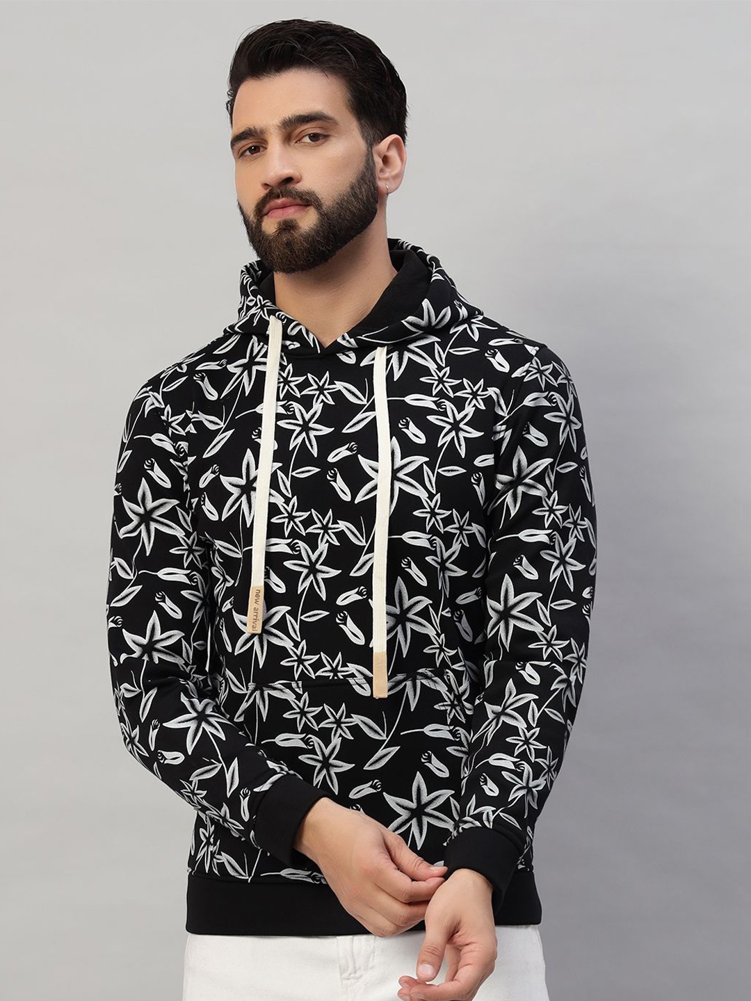 

PROFY Men Floral Printed Sweatshirt, Black