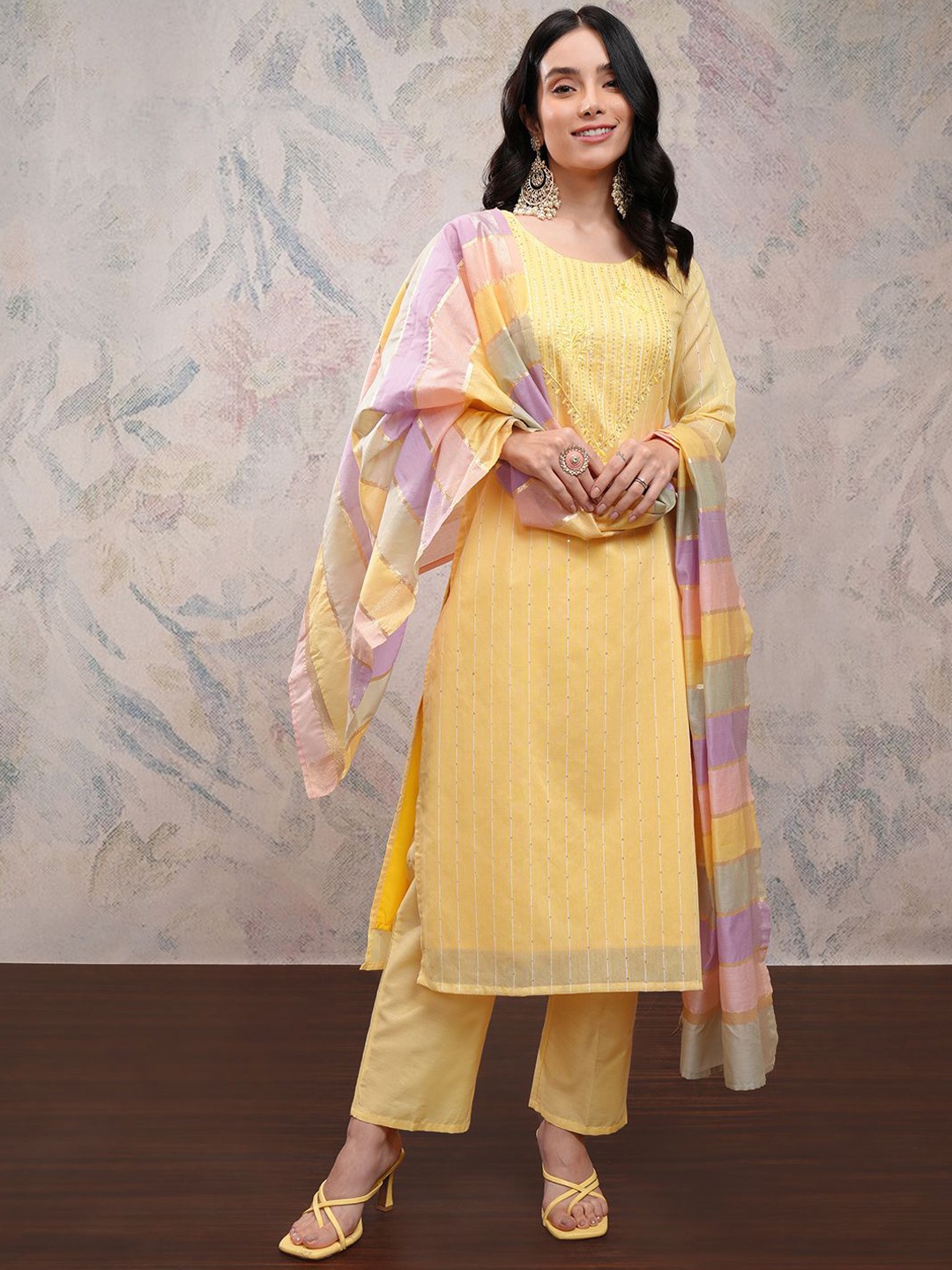 

Vishudh Women Floral Printed Regular Kurta with Trousers & With Dupatta, Yellow