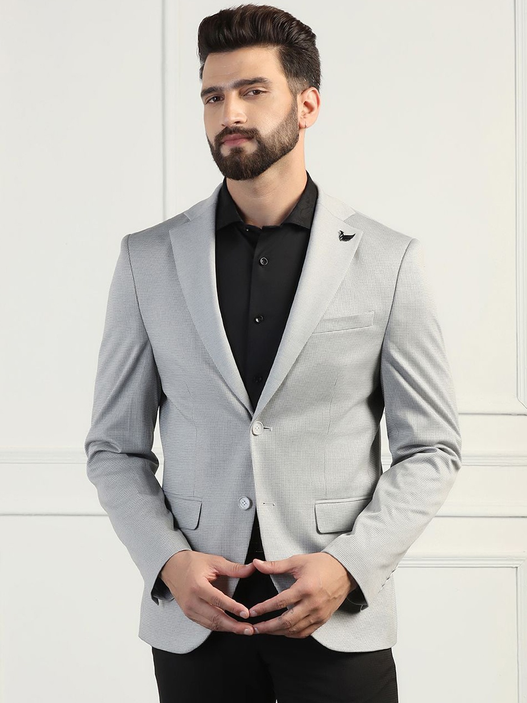 

Blackberrys Textured Slim-Fit Single-Breasted Formal Blazer, Grey