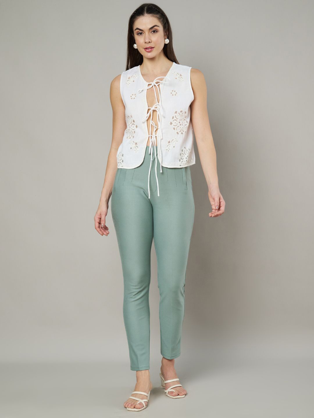 

Amagyaa Women Embroidered Crop Tie-Up Shrug, White