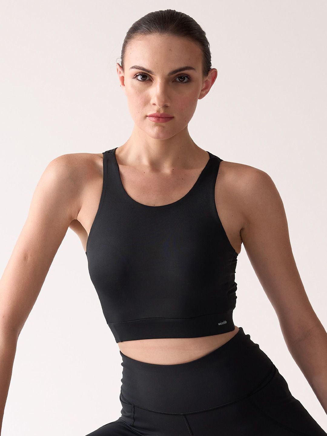 

WiseLife Full Coverage Seamless All Day Comfort Sports Bra, Black