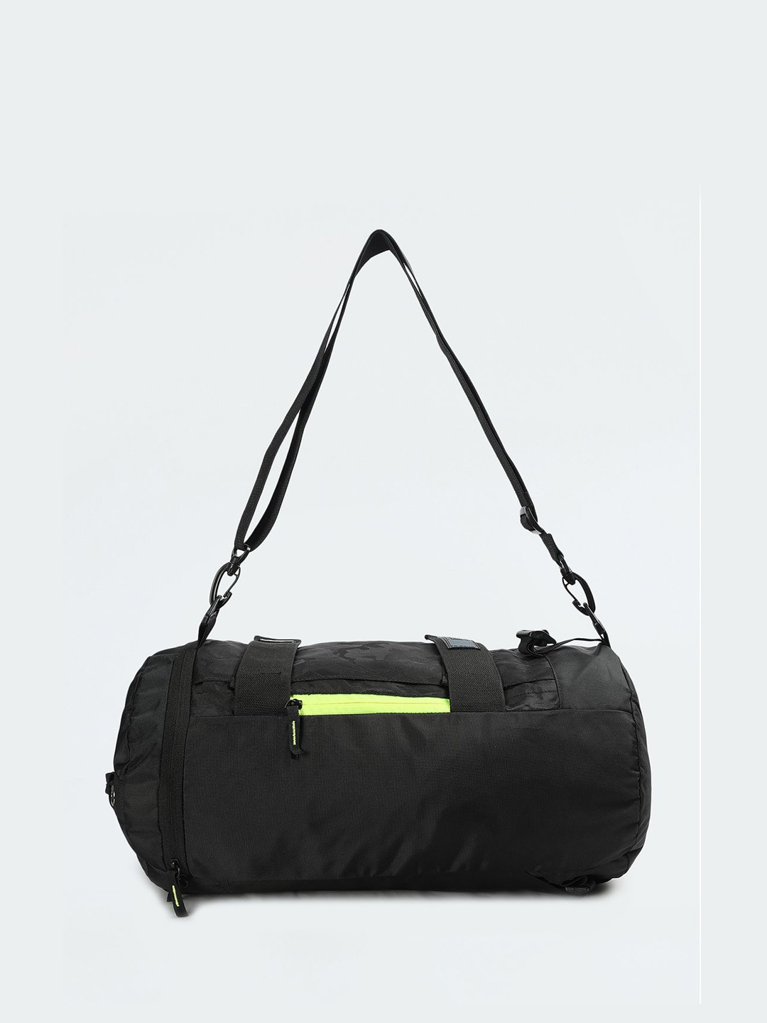 

max Medium Casual Duffel Bag, Black