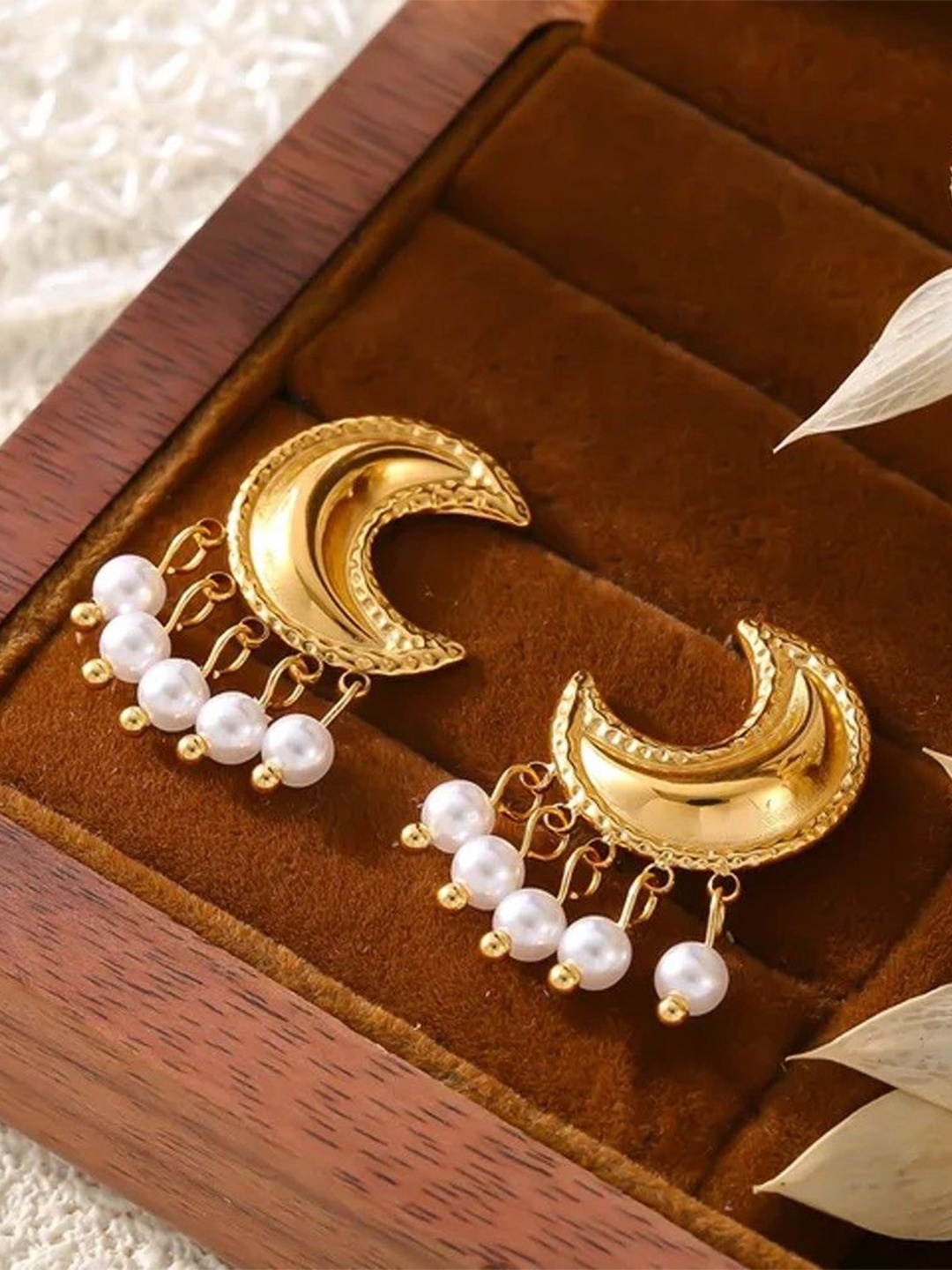 

PALMONAS Gold-Plated Stainless Steel Anti-Tarnish Pearls Beaded Half Moon Shaped Studs