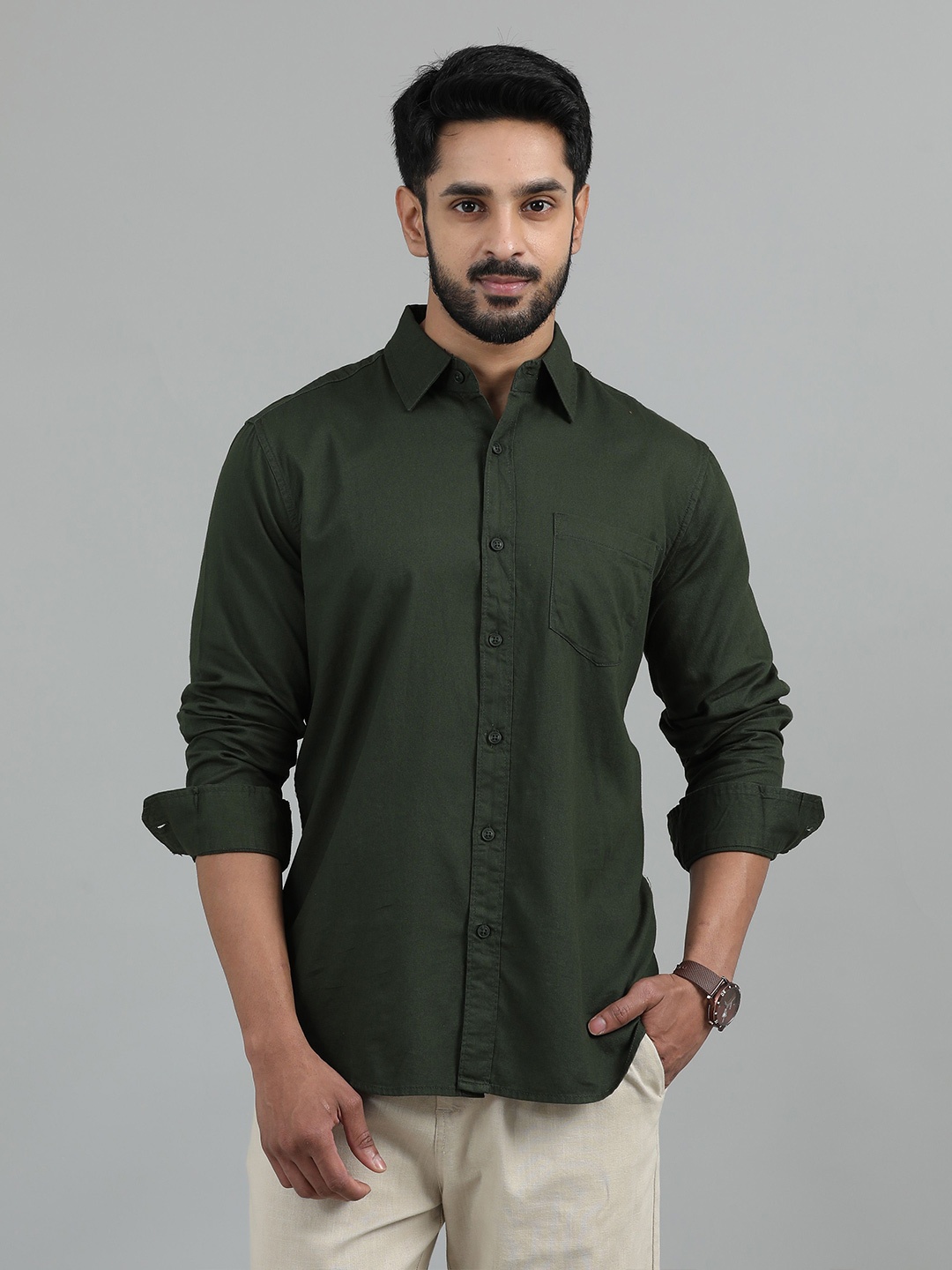 

SILISOUL Men Classic Opaque Casual Shirt, Olive