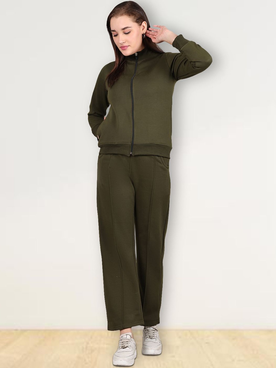 

Jinfo Women Polo Collar Mid-Rise Tracksuit, Green