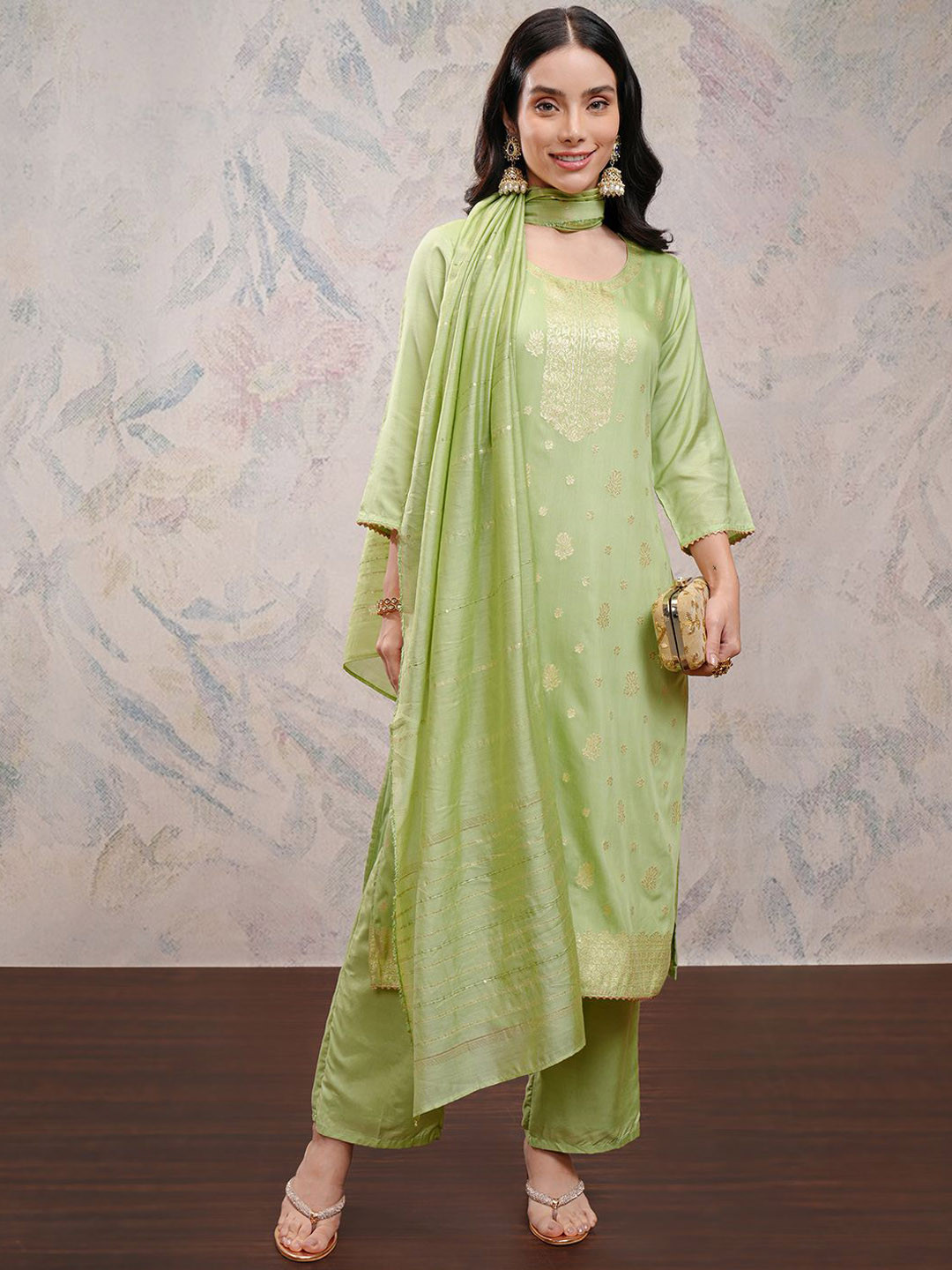 

Vishudh Women Ethnic Motifs Embroidered Regular Kurta with Trousers & With Dupatta, Green