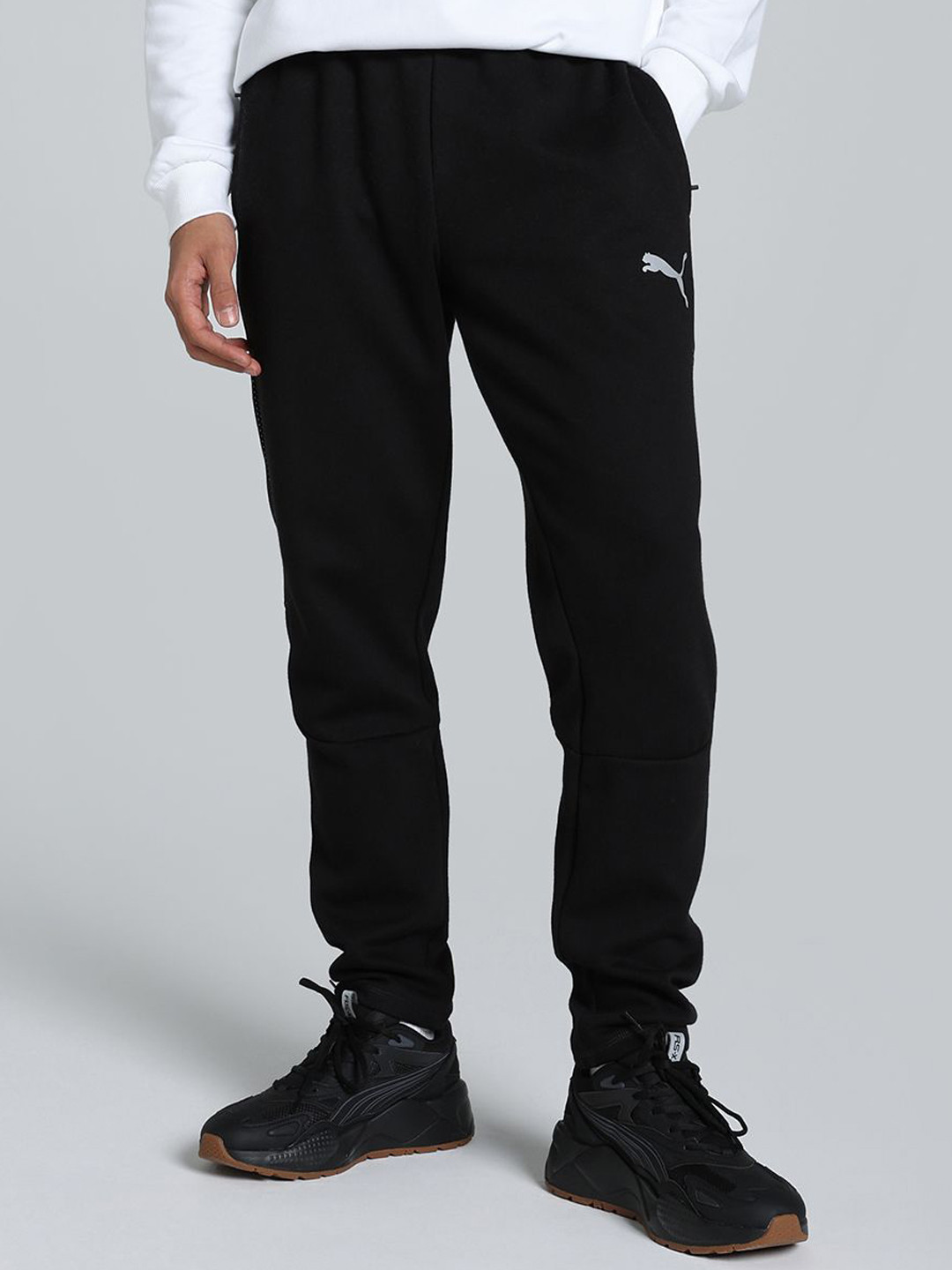 

Puma Men Printed Slim Fit Mid Rise Cotton Track Pant, Black