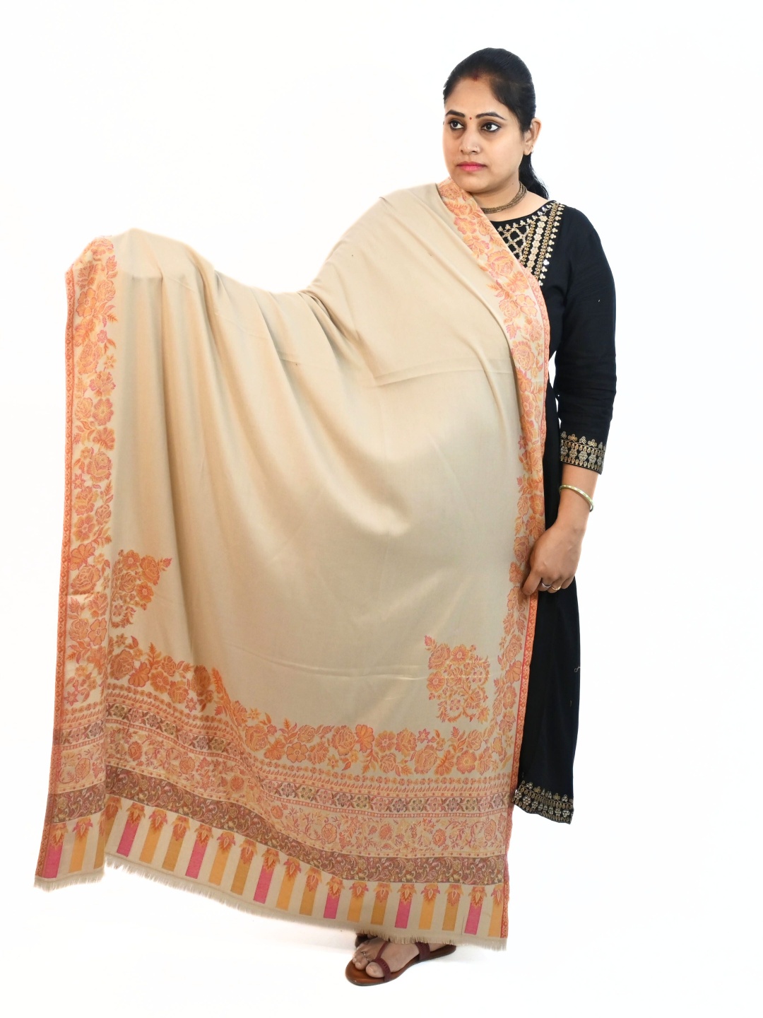 

Vrinde Women Ethnic Motifs Printed Pashmina Shawl, Beige