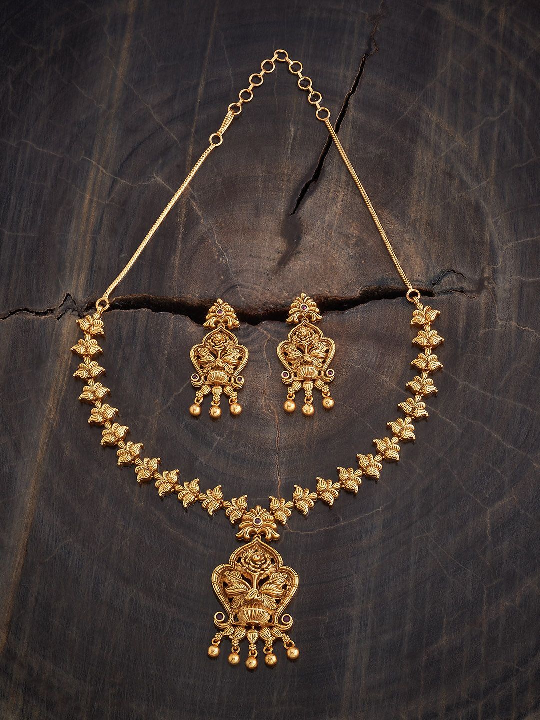 

Kushal's Fashion Jewellery Gold-Plated Stone Studded Antique Necklace and Earrings