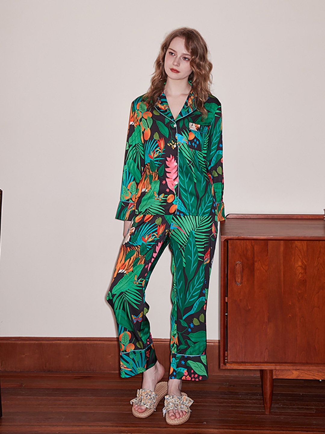 

JC Collection Women Printed Long Sleeves Night suit, Green