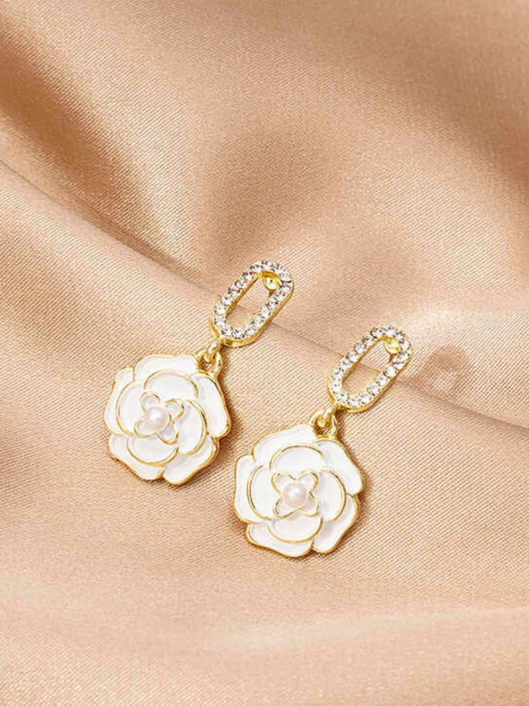

DressBerry Gold-Plated Floral Drop Earrings, White