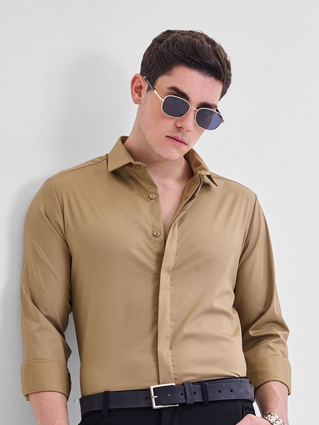 

Snitch Men Smart Slim Fit Opaque Formal Shirt, Brown