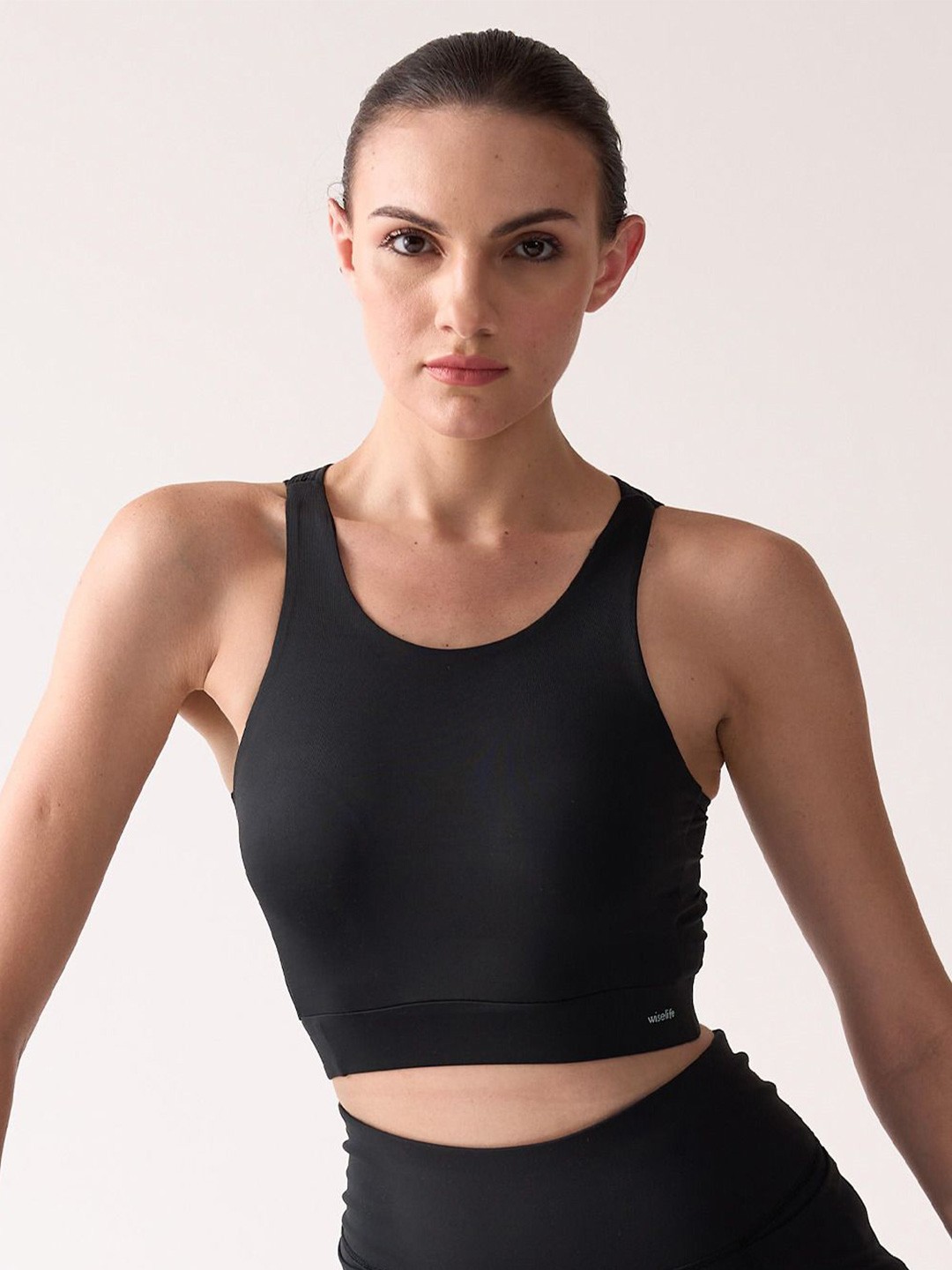 

WiseLife Women Seamless Full Coverage Sports Bra, Black