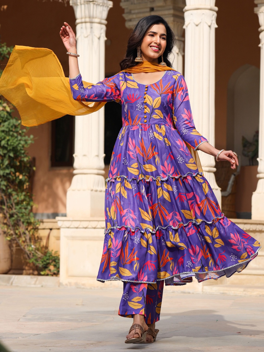 

ASHEERA Women Floral Printed Angrakha Gotta Patti Kurta with Trousers & With Dupatta, Lavender