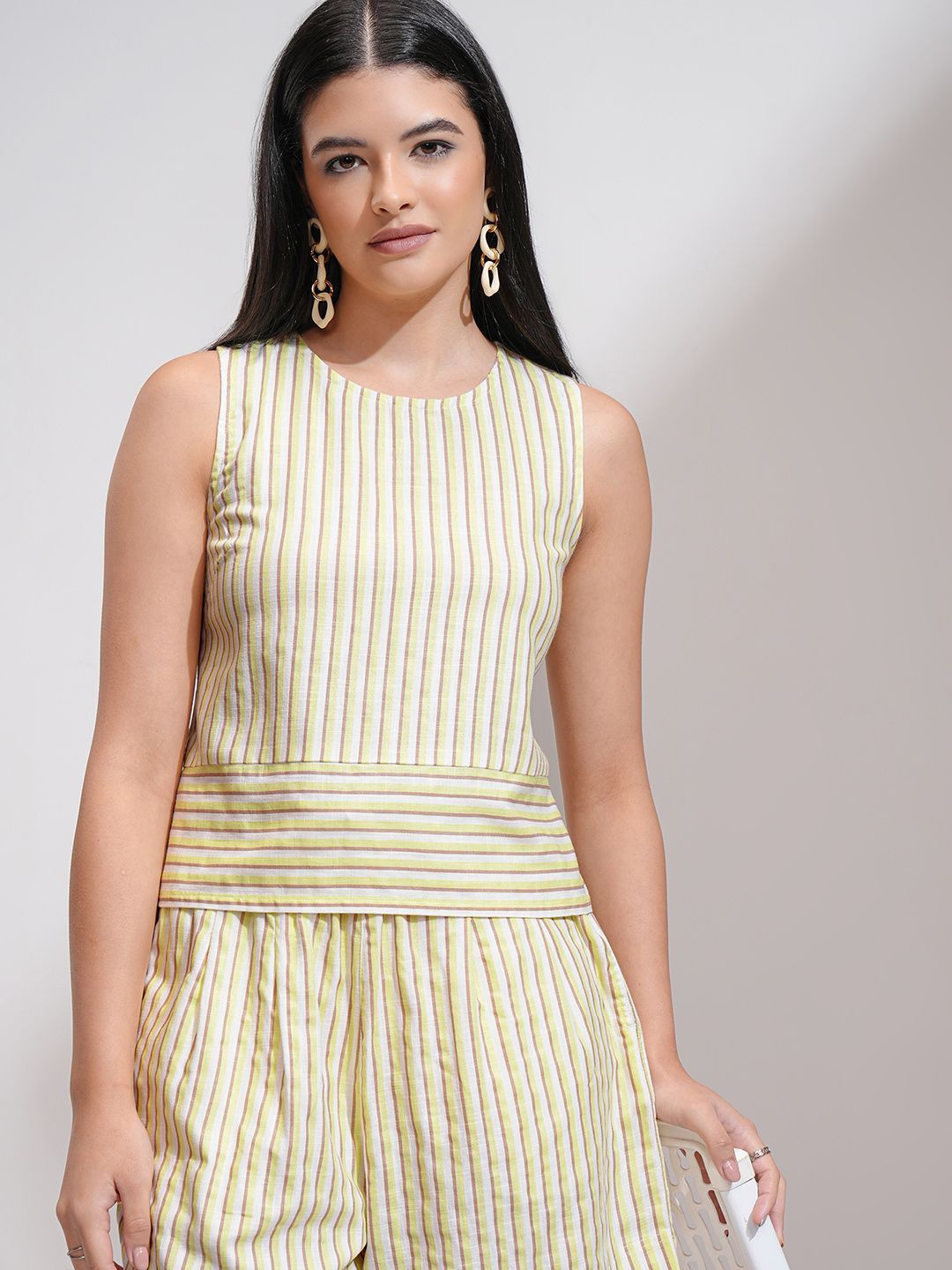 

Tokyo Talkies Yellow Striped Round Neck Sleeveless Pure Cotton Top With Shorts