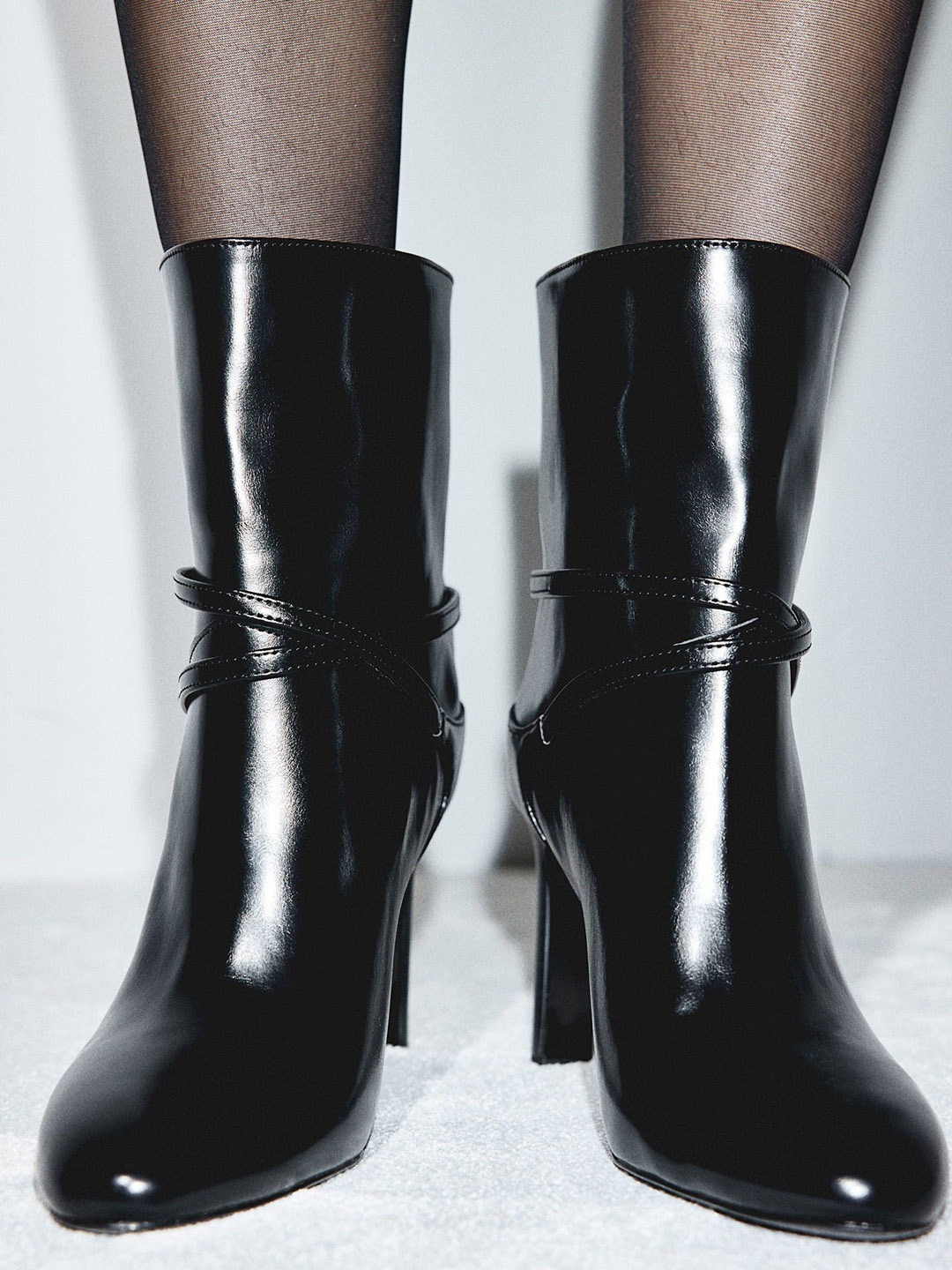 

H&M Women Heeled Ankle Boots, Black