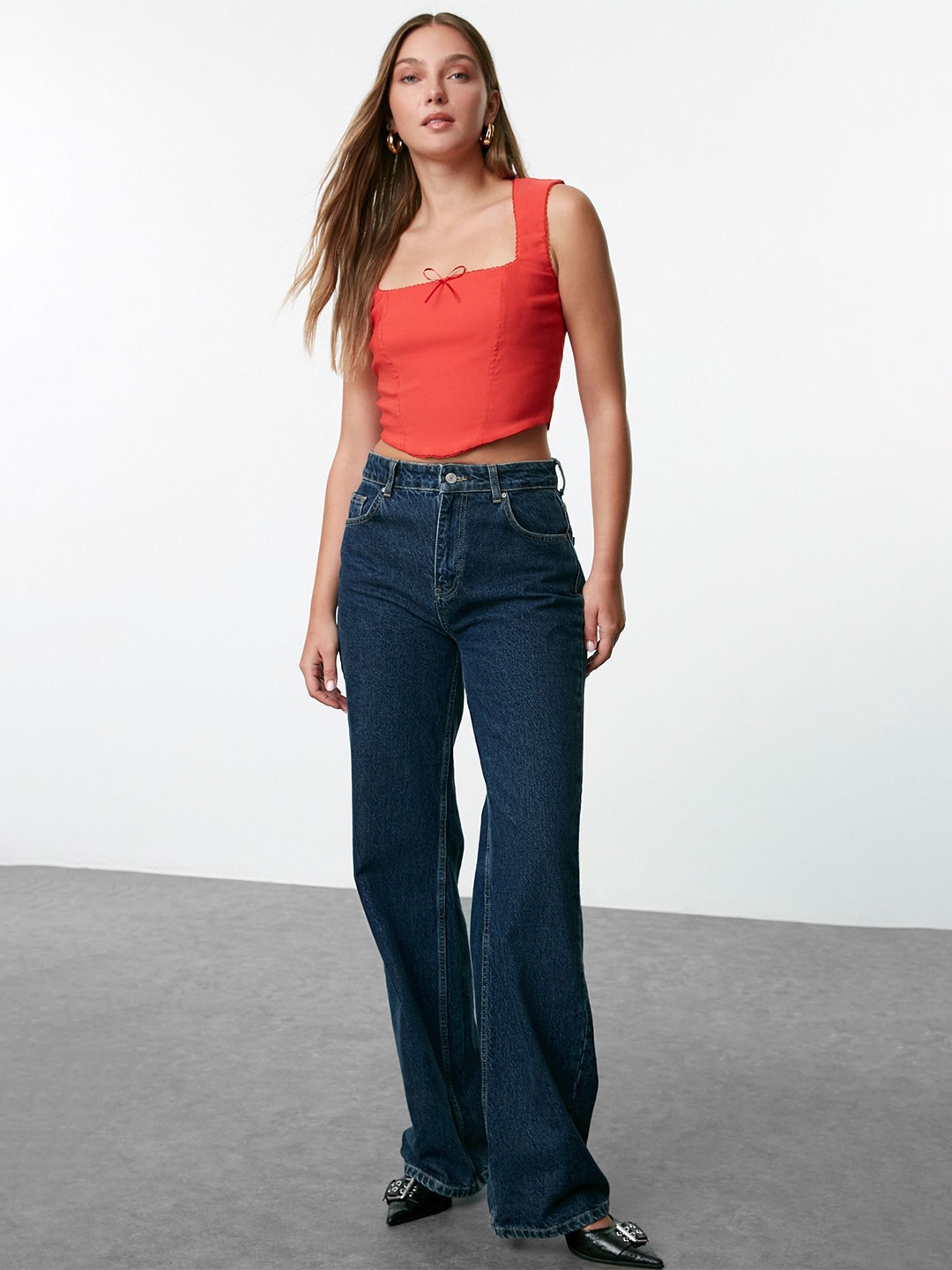 

Trendyol Women Cotton Fitted Crop Top, Orange