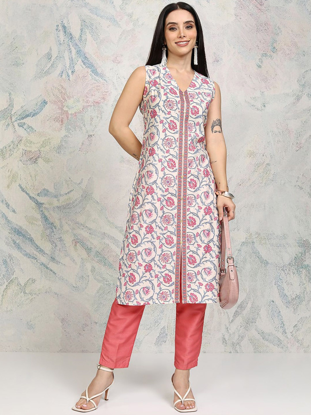 

Vishudh Women Embroidered Sequinned Kurta, Beige