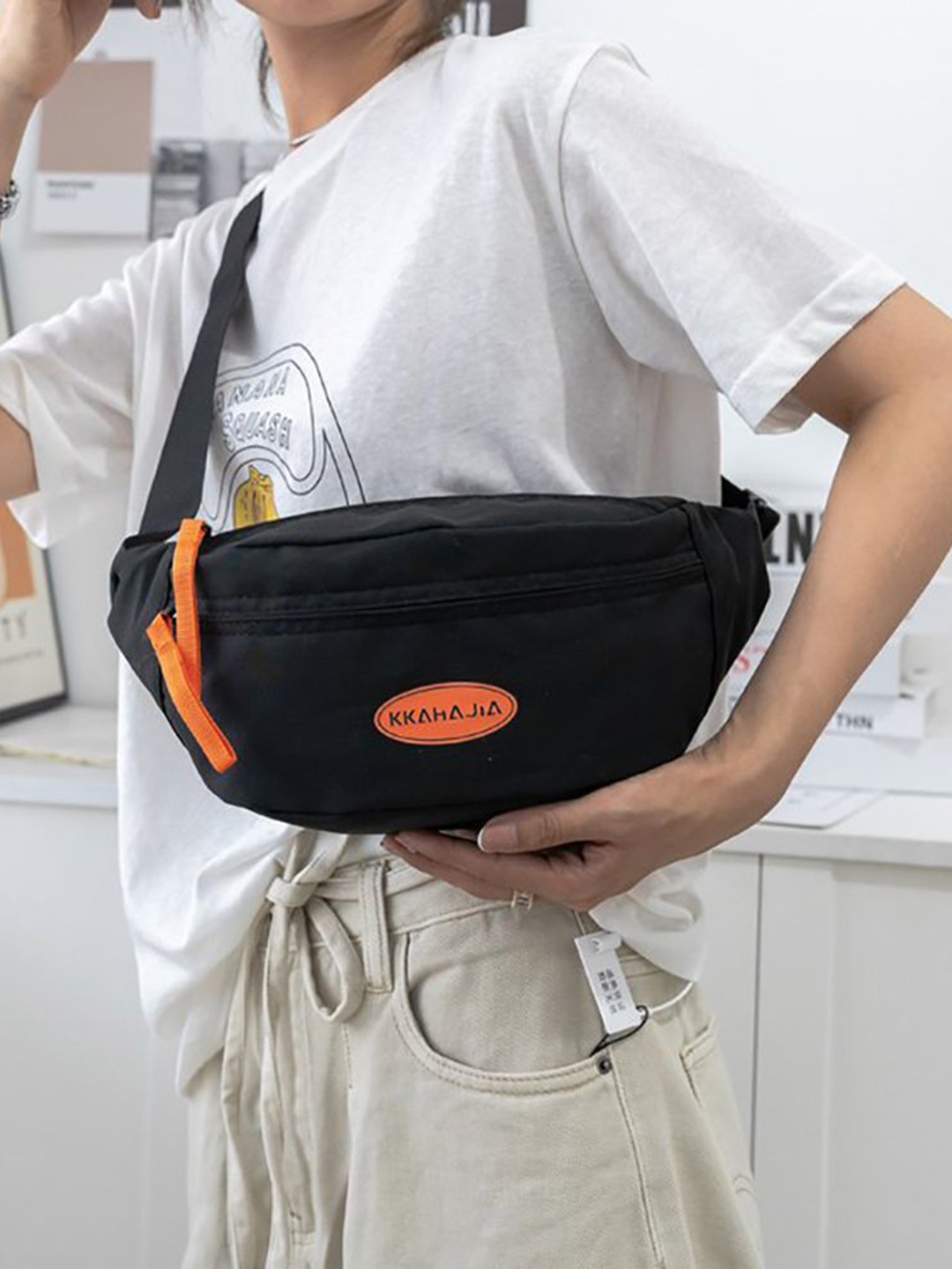 

StyleCast x Revolte Fanny Pack, Black
