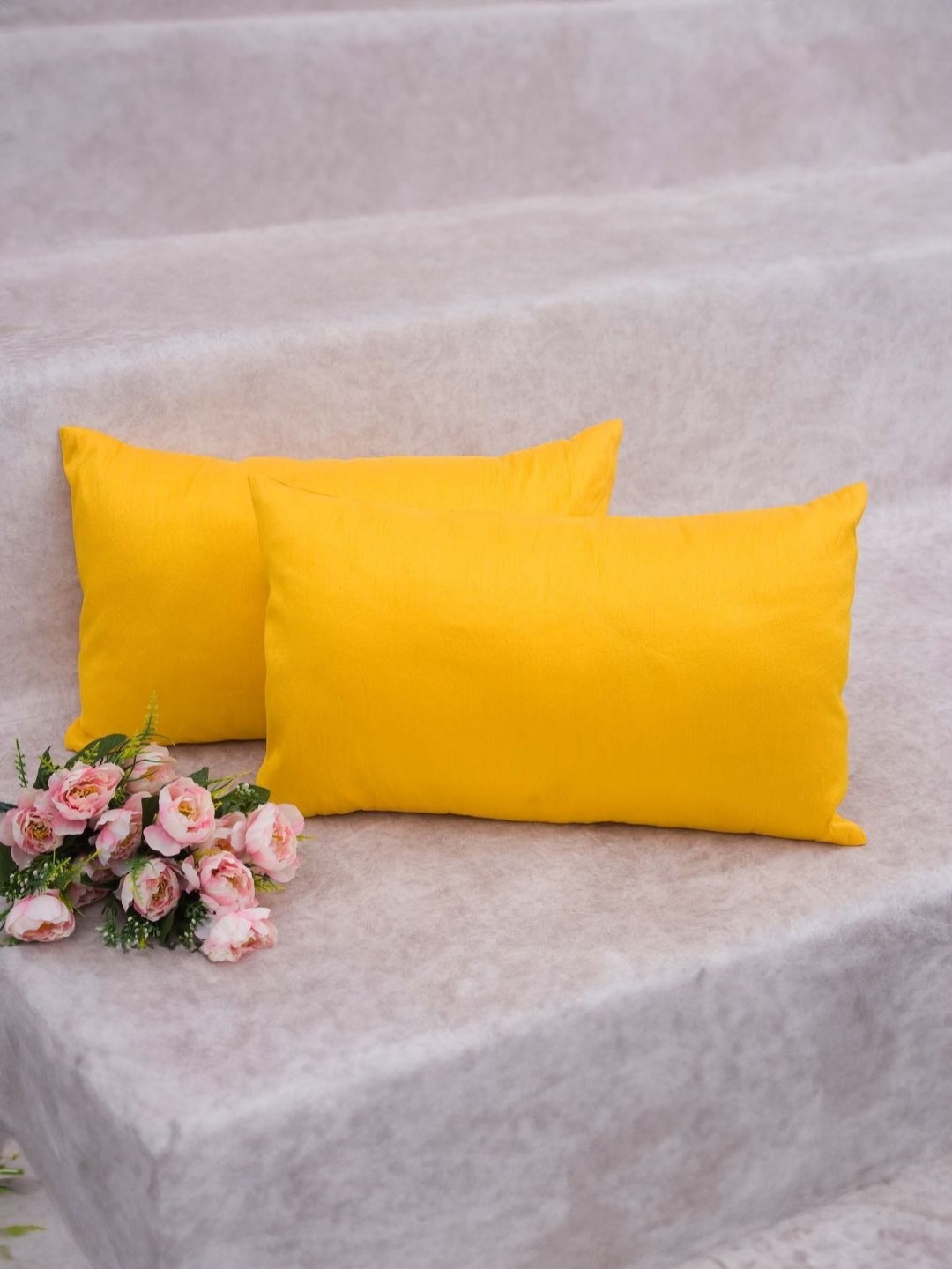 

RoyalDeco Yellow Set of 2 Rectangle Cushion Covers