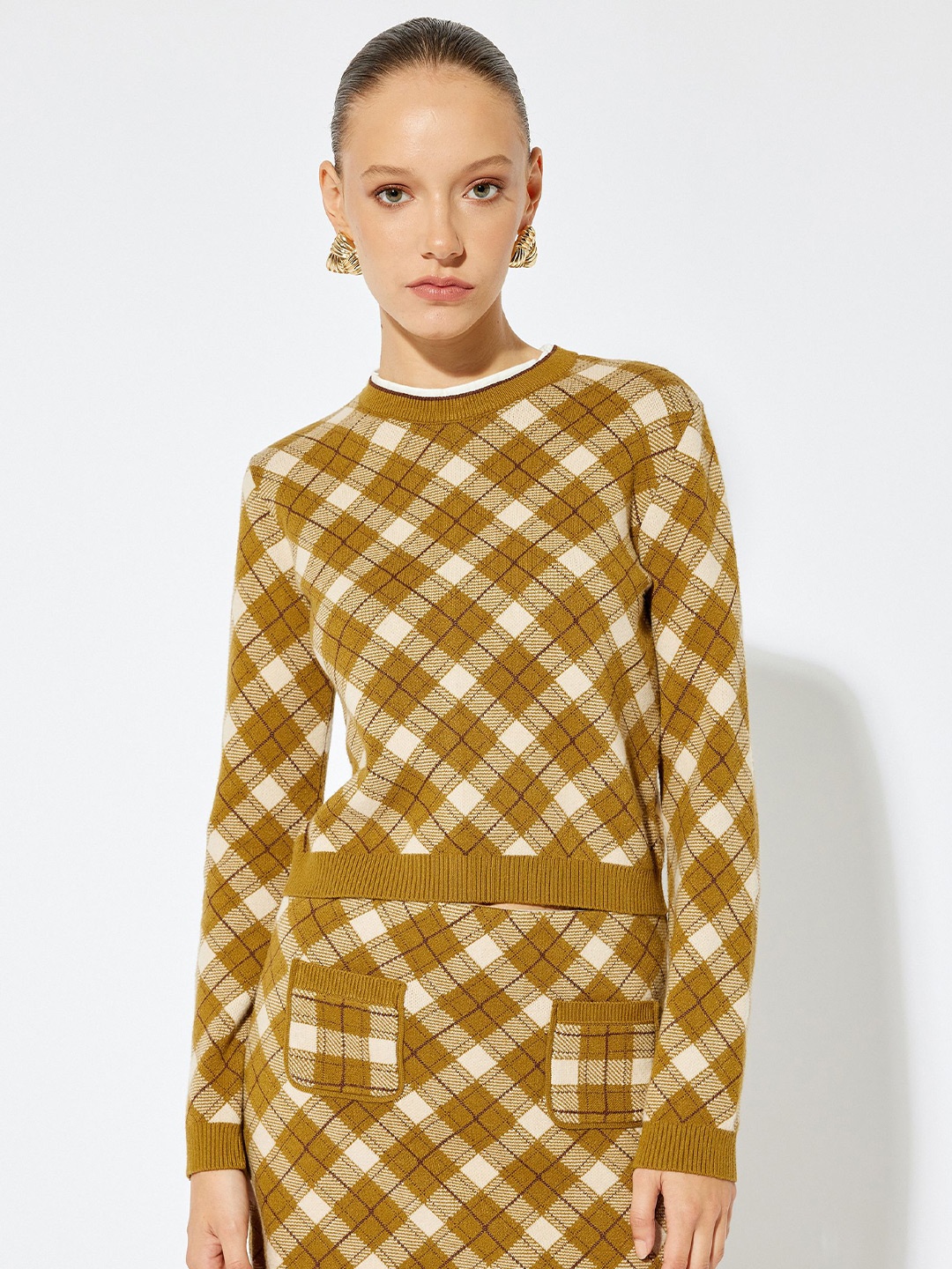 

Koton Women Checked Round Neck Pullover, Mustard