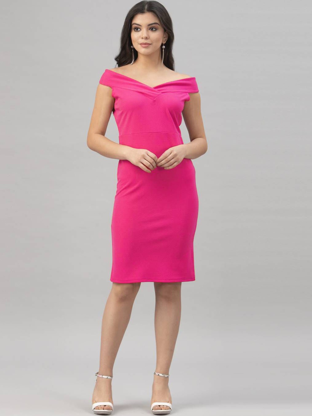 

The Roadster Lifestyle Co Women Cotton Knee Length Bodycon Dress, Magenta