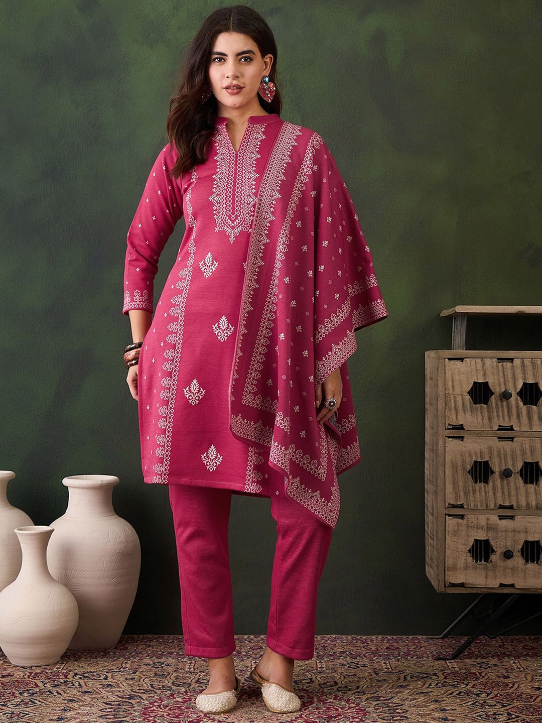 

Sangria Self-Designed Winter Kurta & Trousers With Dupatta, Pink