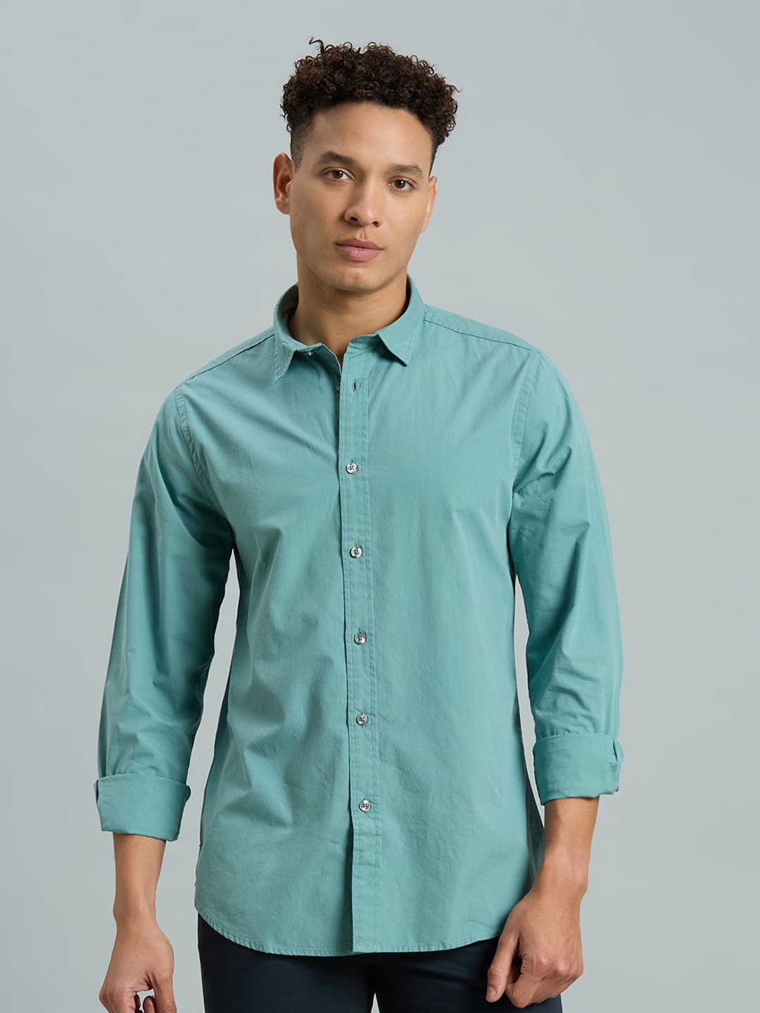 

Reid & Taylor Men Slim Fit Opaque Casual Shirt, Green
