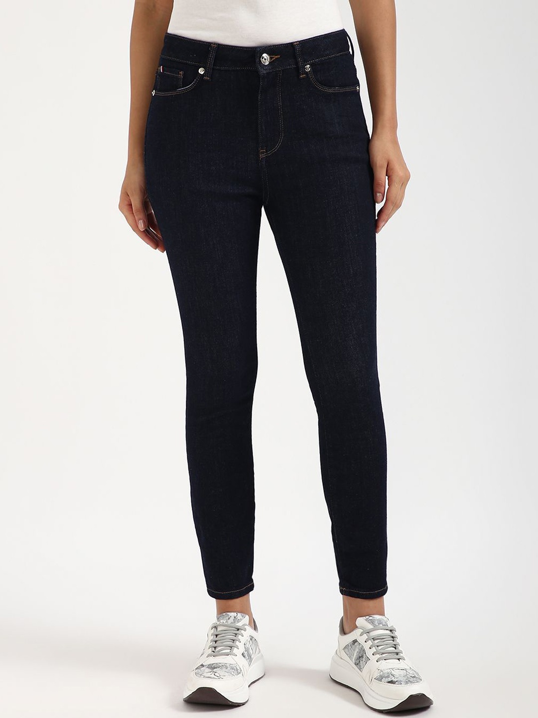 

Tommy Hilfiger Women Cotton Super Skinny Fit High-Rise Jeans, Black