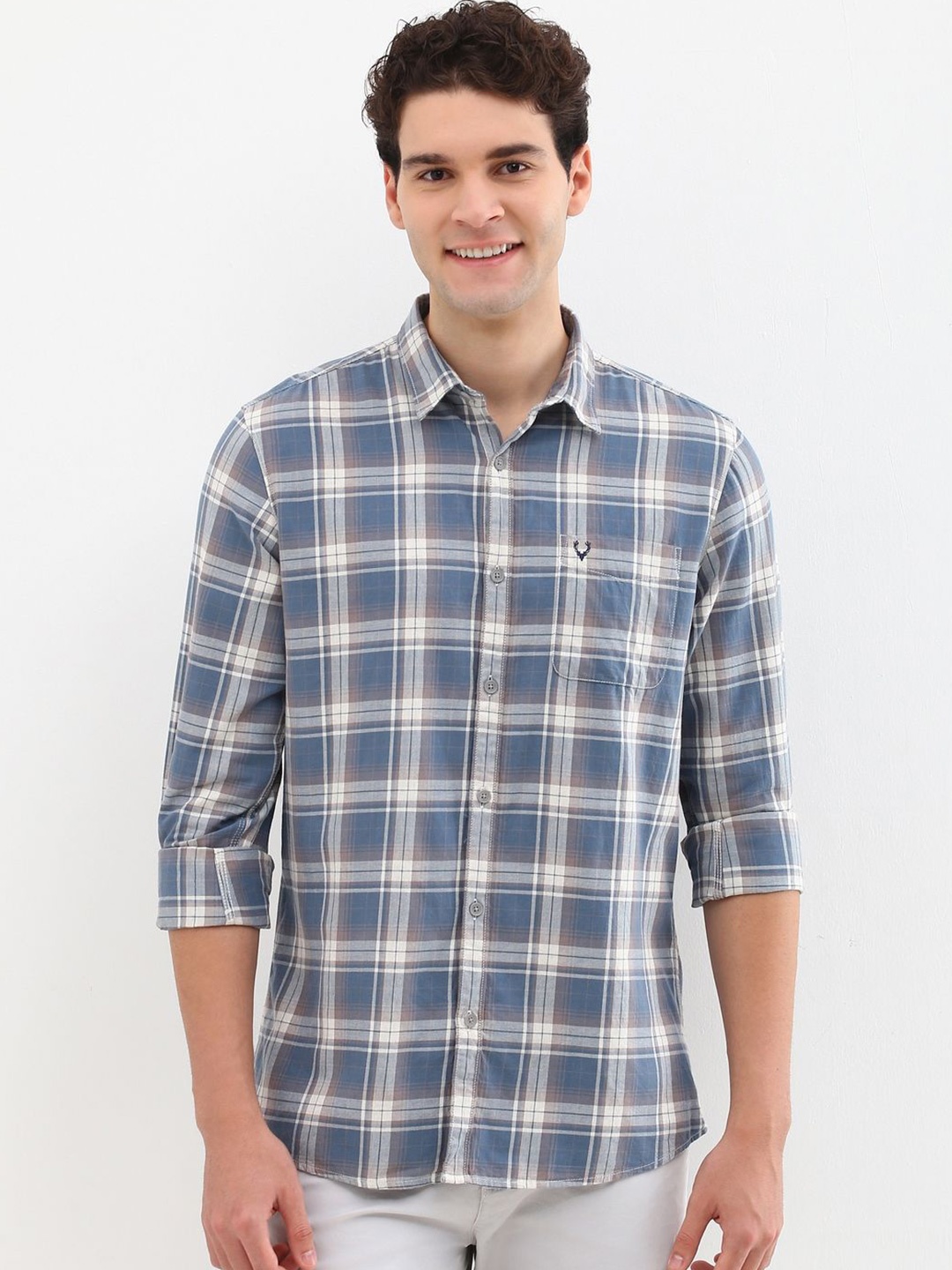 

Allen Solly Men Custom Opaque Checked Casual Shirt, Blue