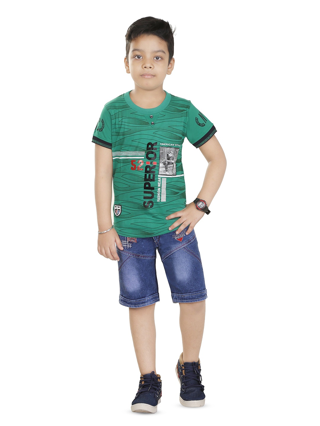 

BAESD Boys Printed T-shirt with Shorts, Green