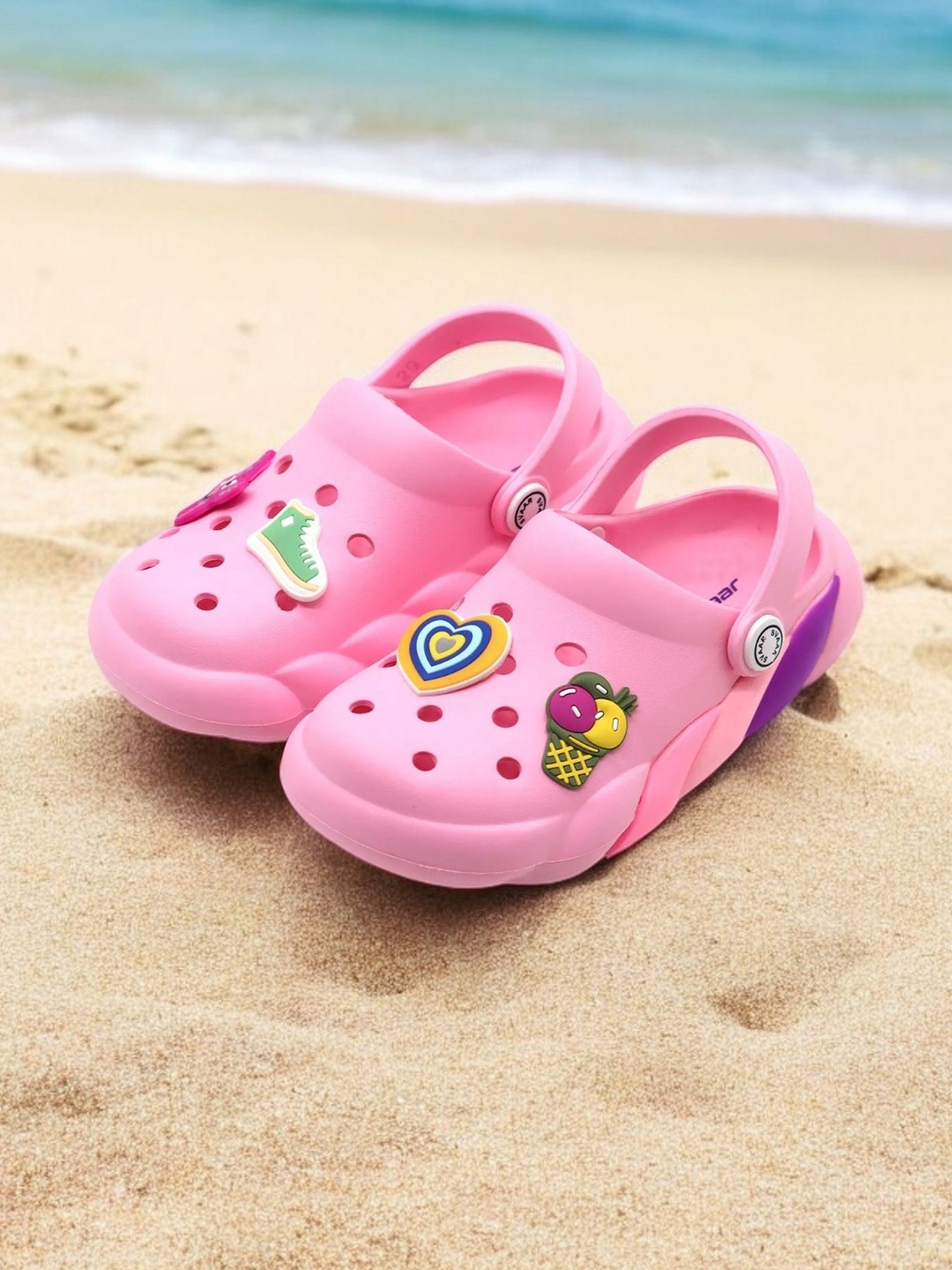 

Svaar Kids Embellished Rubber Clogs, Pink