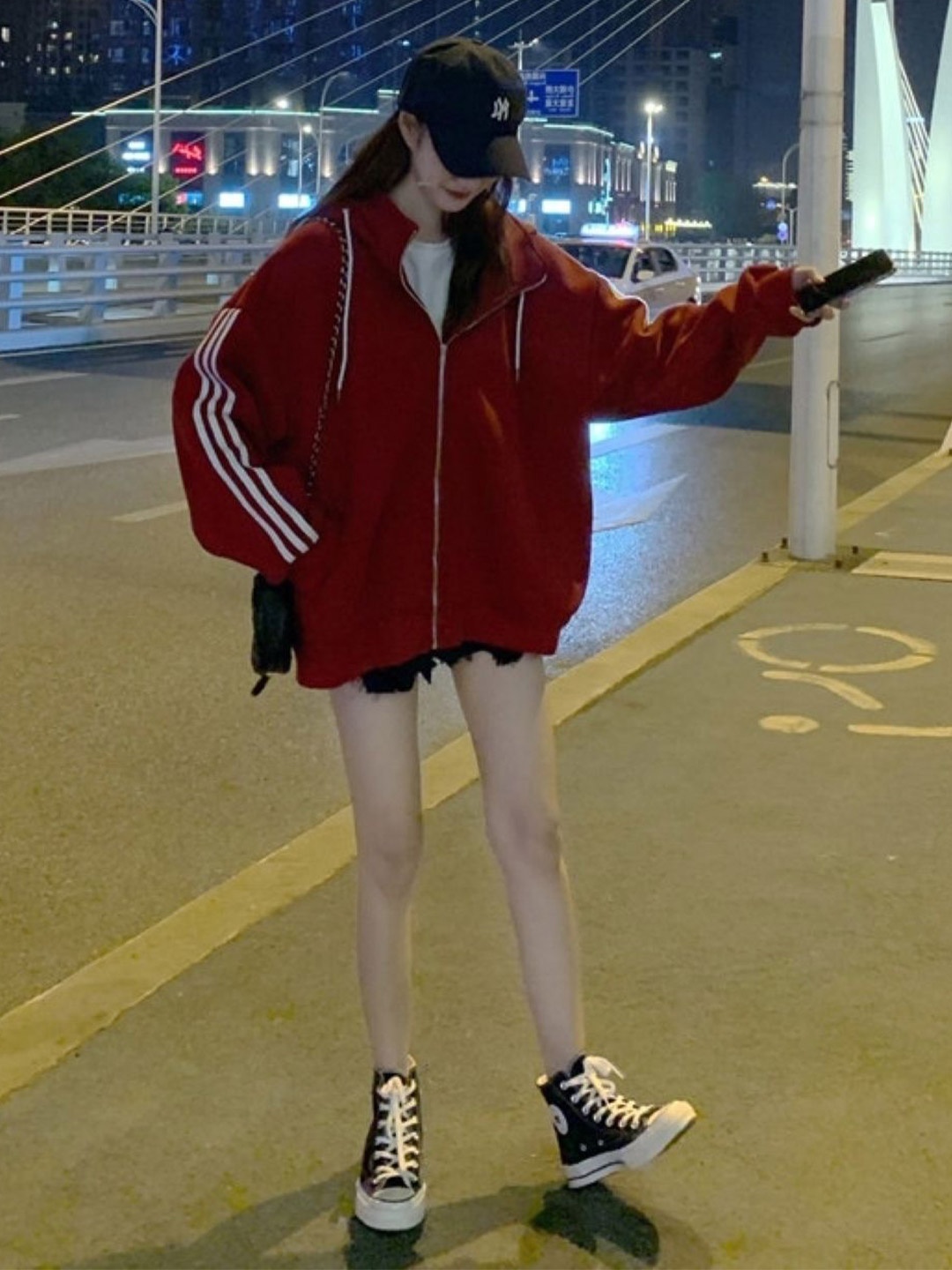 

KPOP Women Striped Long Sleeves Hooded Top, Burgundy