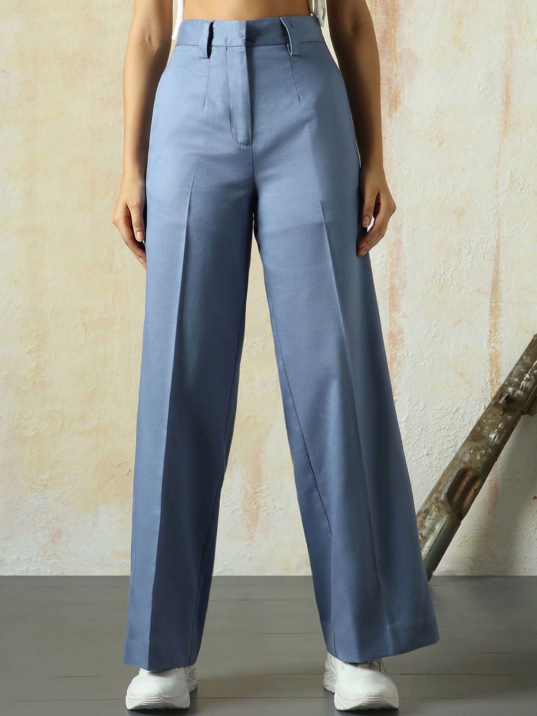 

High Star Women Relaxed Flare High-Rise Easy Wash Pleated Korean Trousers, Blue