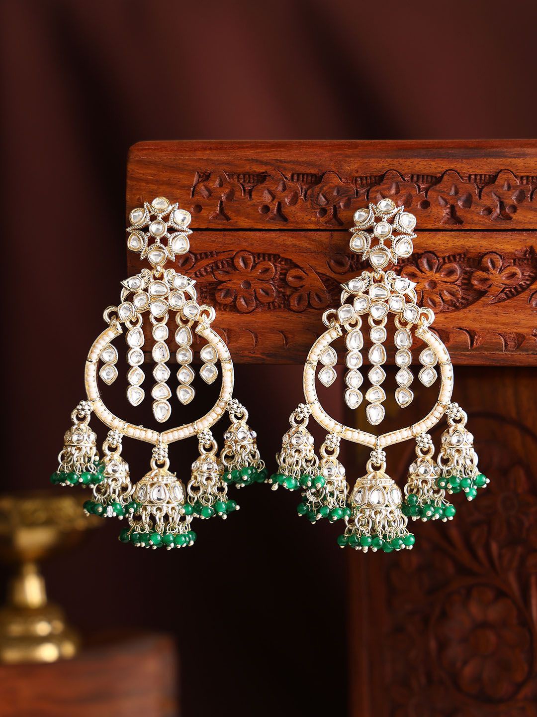 

Priyaasi Gold-Plated Kundan Stone Studded & Pearls Beaded Contemporary Chandbalis