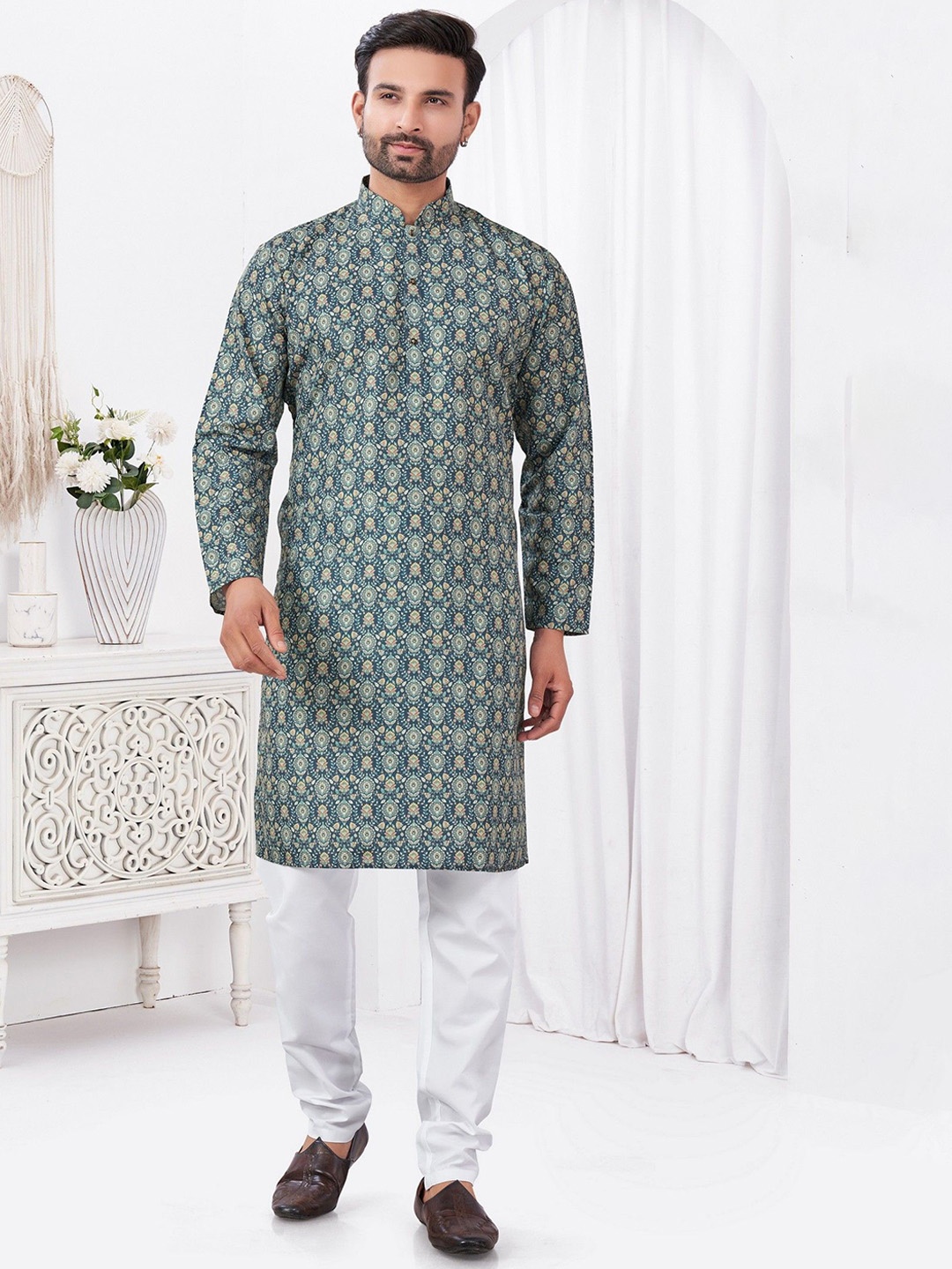 

OUTLUK Men Ethnic Motifs Printed Regular Kurta with Pyjamas, Teal
