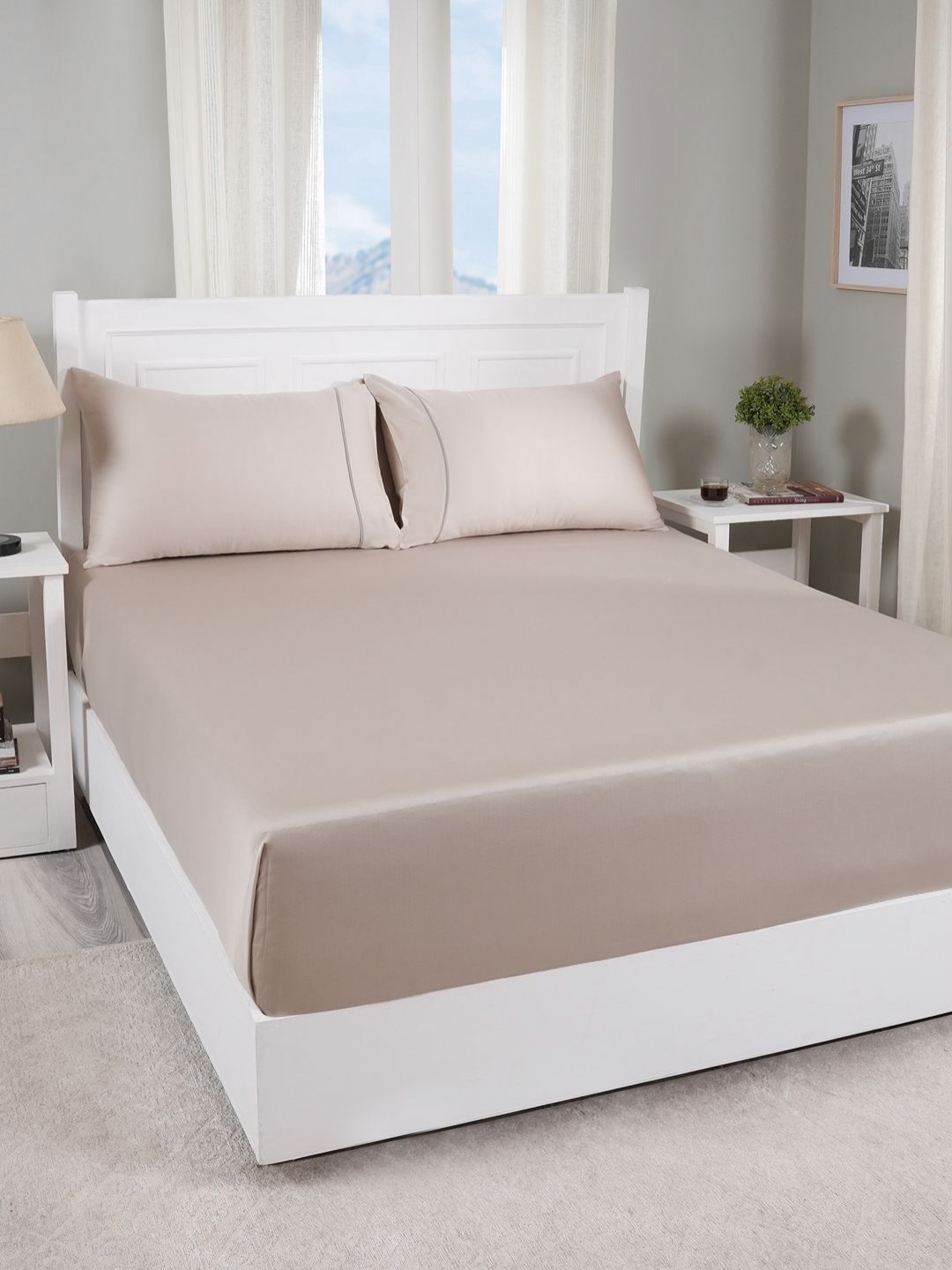 

MASPAR Colorart Viola Sandshell Beige 300 TC Cotton Queen Bedsheet Set 2.28 m x 2.75 m