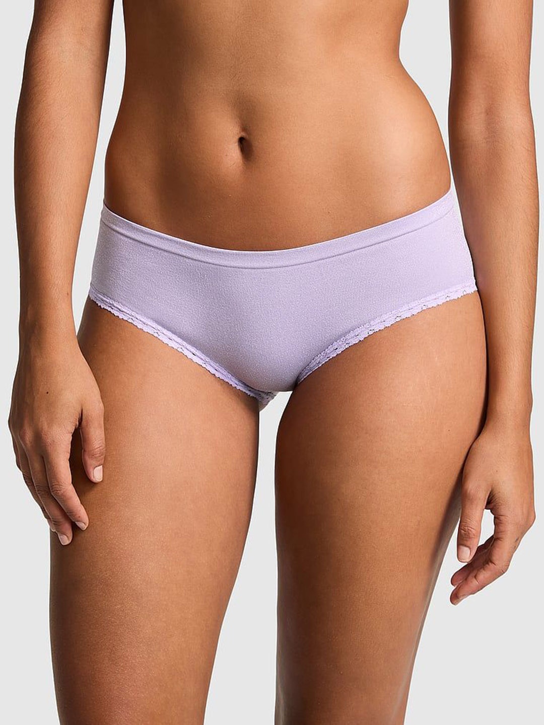 

Victoria's Secret Women Low-Rise Hipster Brief 112561146GF8, Purple