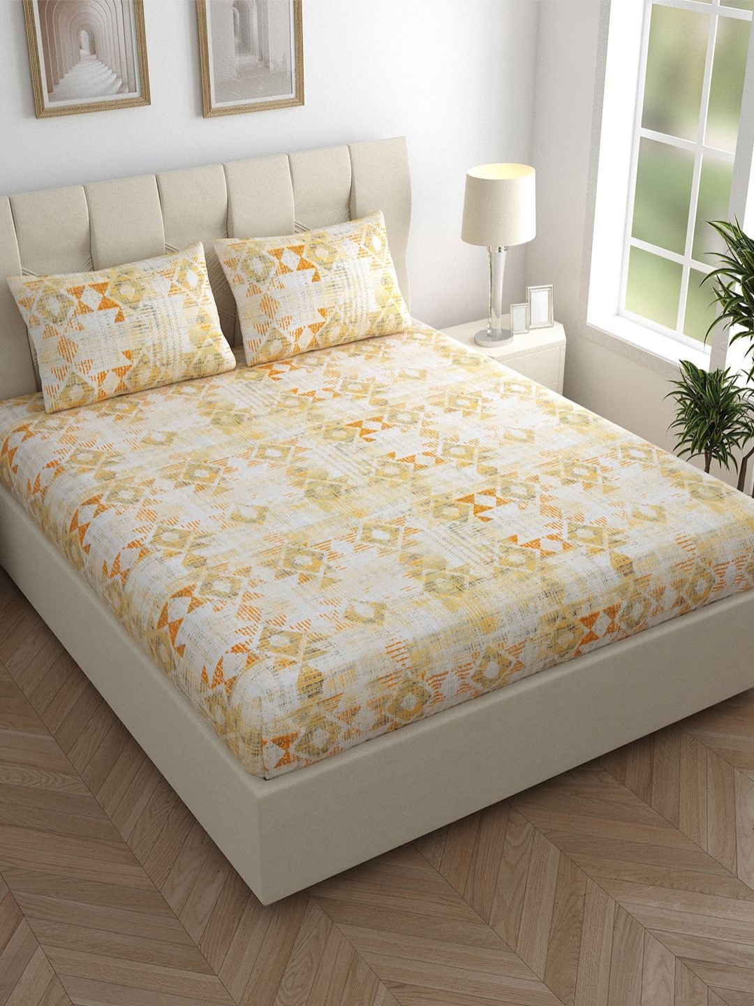 

LINENWALAS Happy Sleeping Yellow & White 210 TC Queen Bedsheet with 2 Pillow Covers