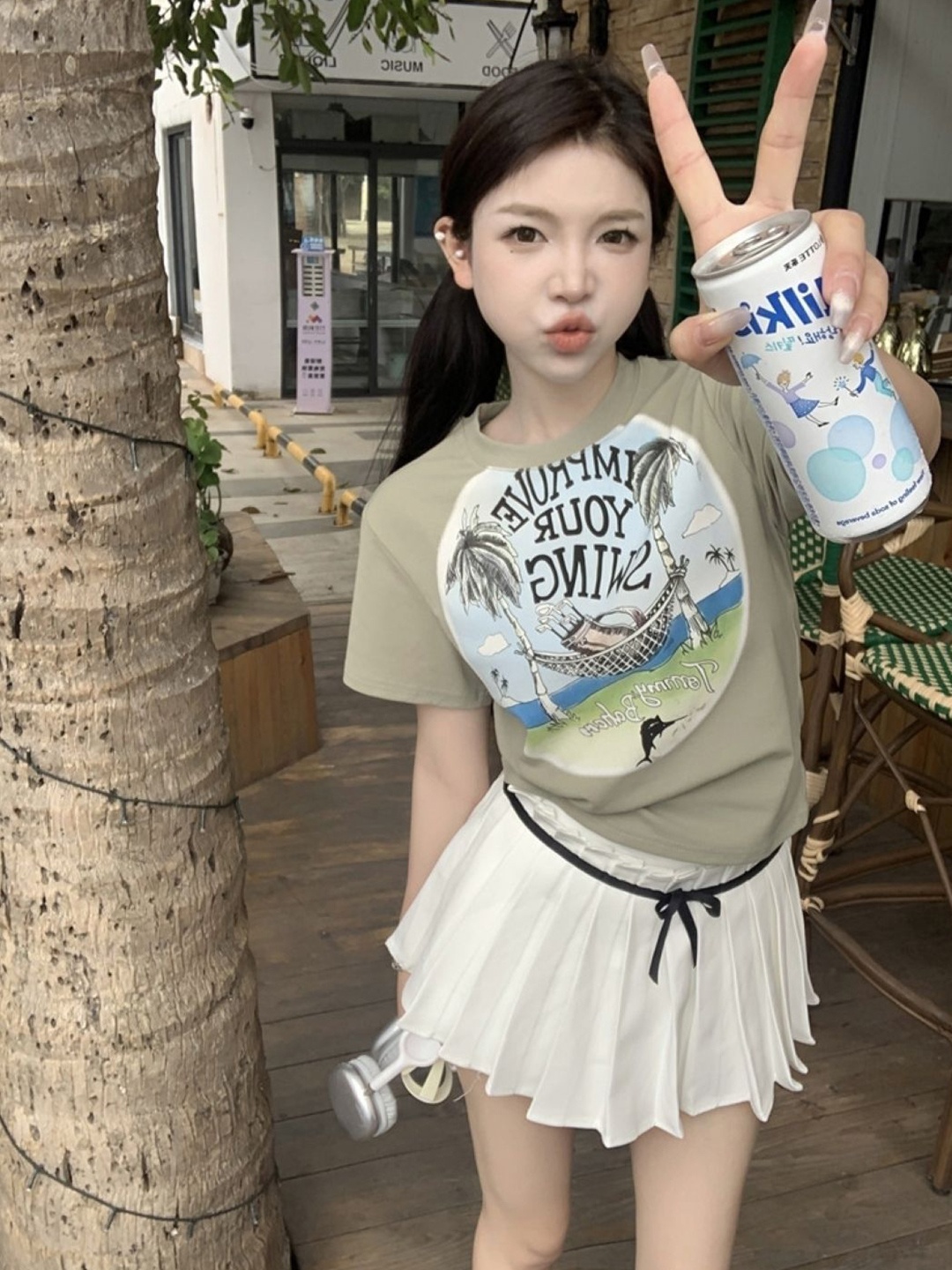

HERE&NOW Round Neck Short Sleeves Graphic Printed Top, Green