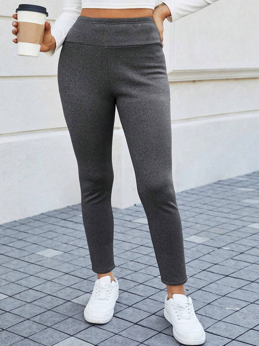 

StyleCast Women Mid-Rise Ankle-Length Leggings, Grey