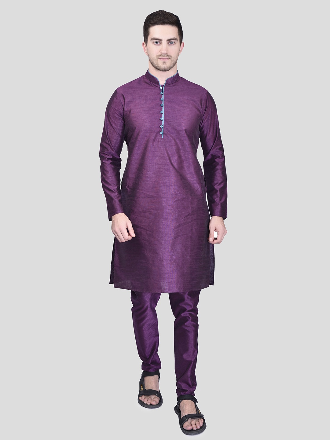 

VIBE VISION Men Regular Pure Silk Kurta with Trousers, Purple