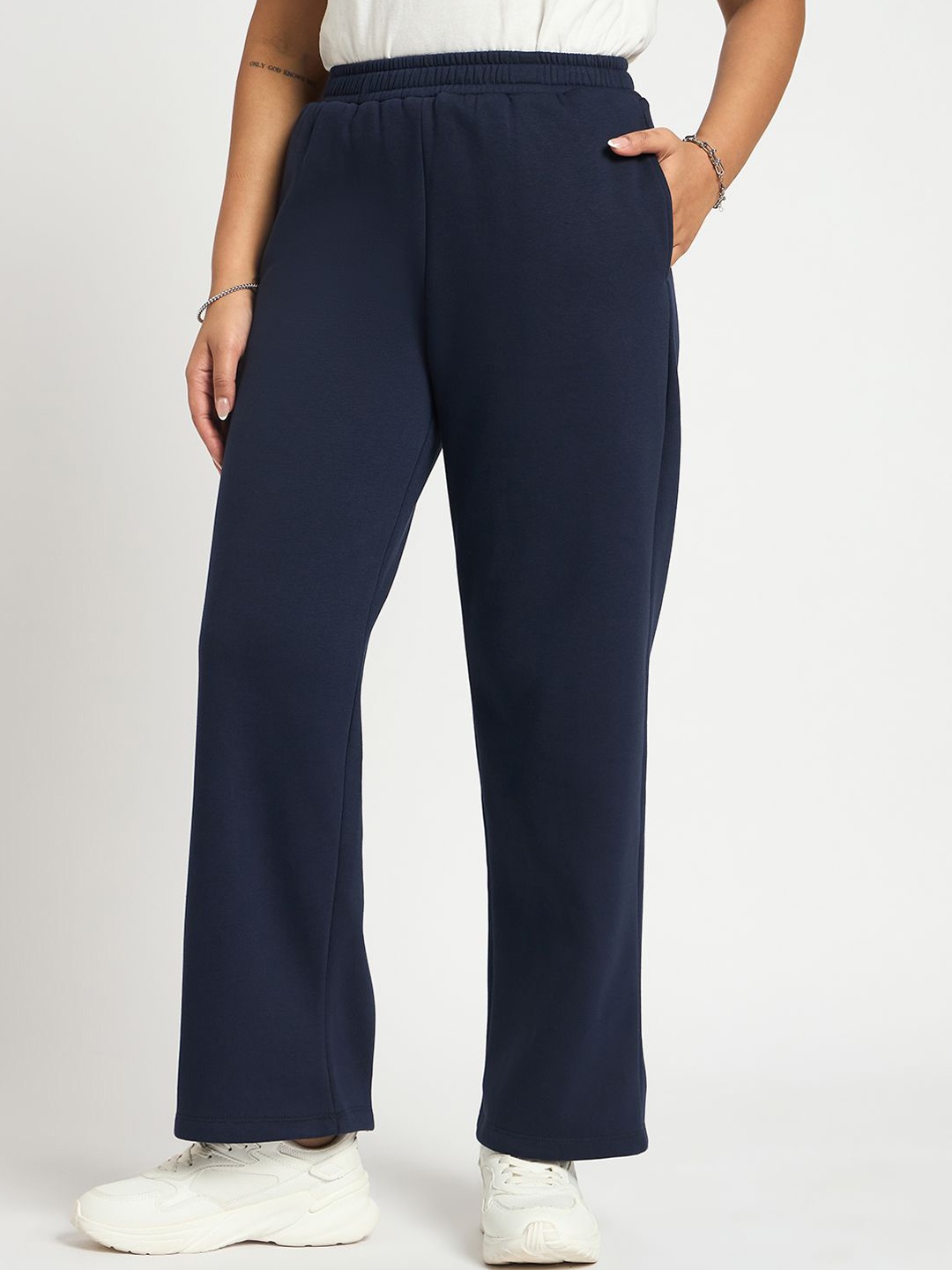 

FEMMELLA Women Straight-Fit Track Pants, Navy blue