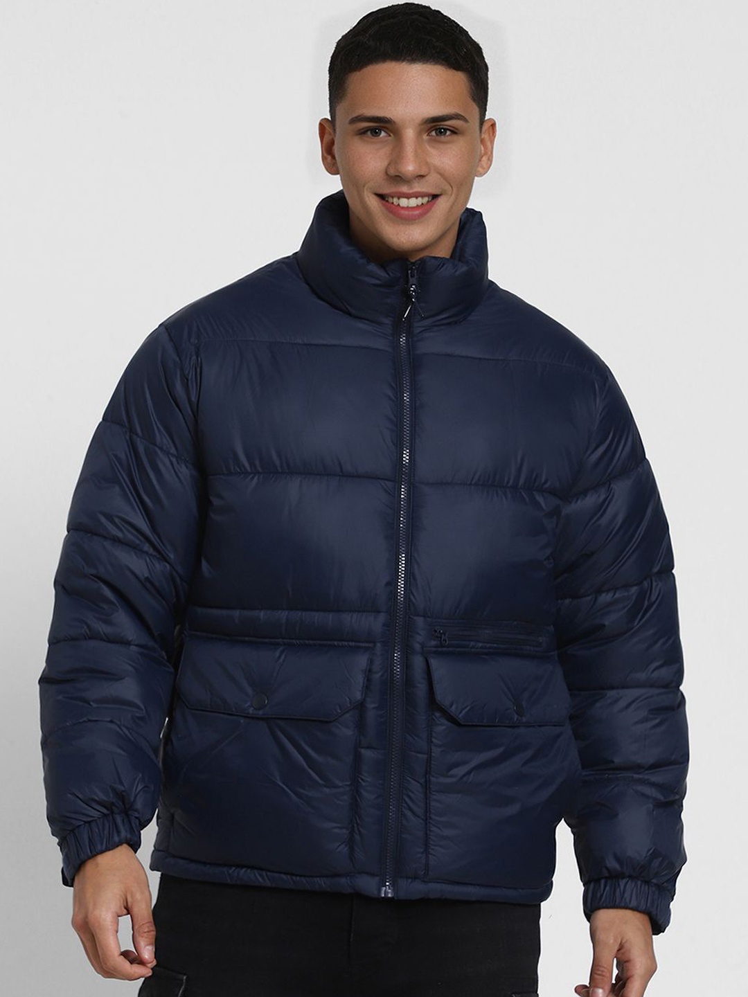 

AMERICAN EAGLE OUTFITTERS Men Geometric Puffer Jacket, Navy blue